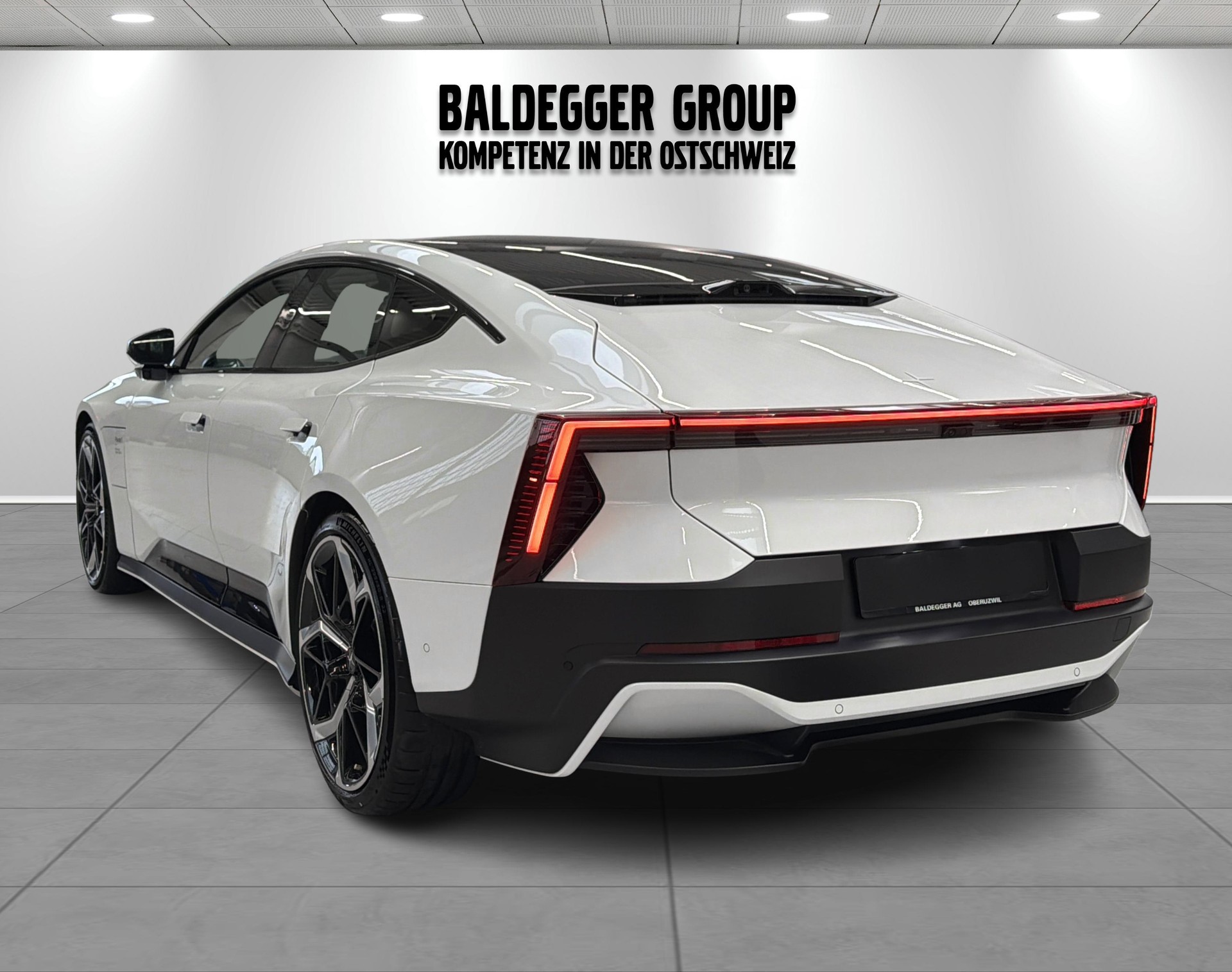 POLESTAR Polestar 5 112kWh Performance-showroom-element-1
