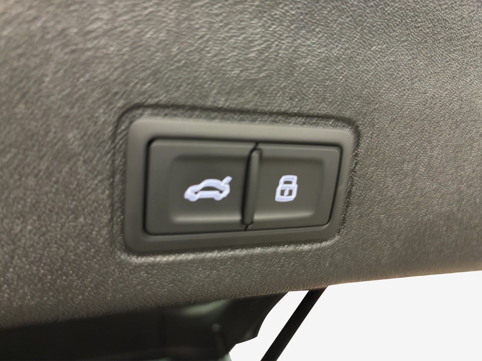 AUDI Q3 SUV 110 kW TFSI S tronic-image-13