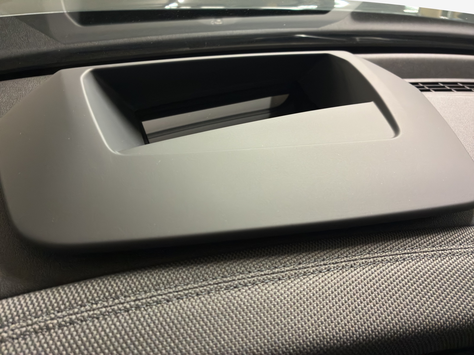 AUDI Q3 SUV 110 kW TFSI S tronic-image-15