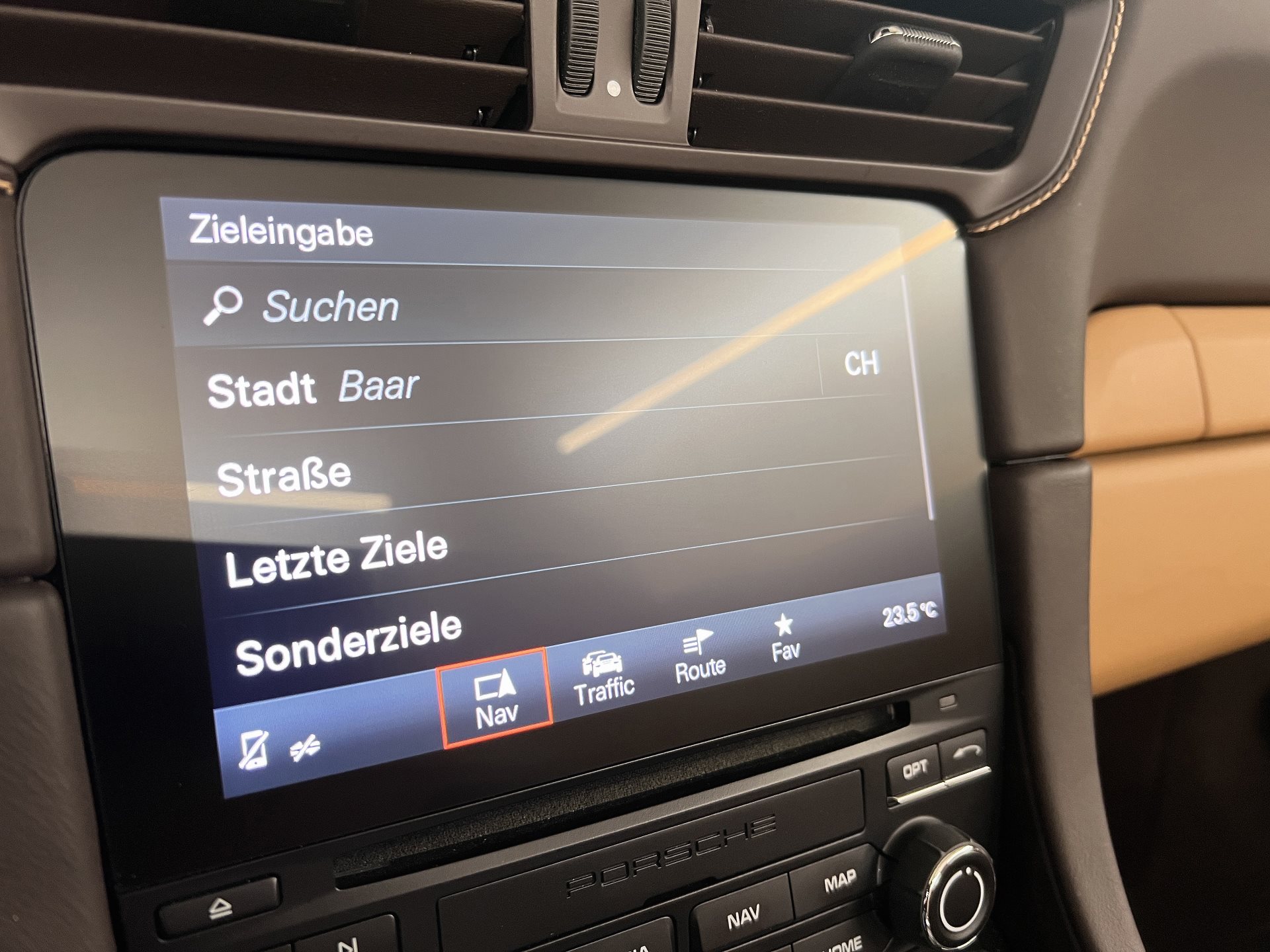 PORSCHE 911 Carrera 4S Cabriolet-image-29