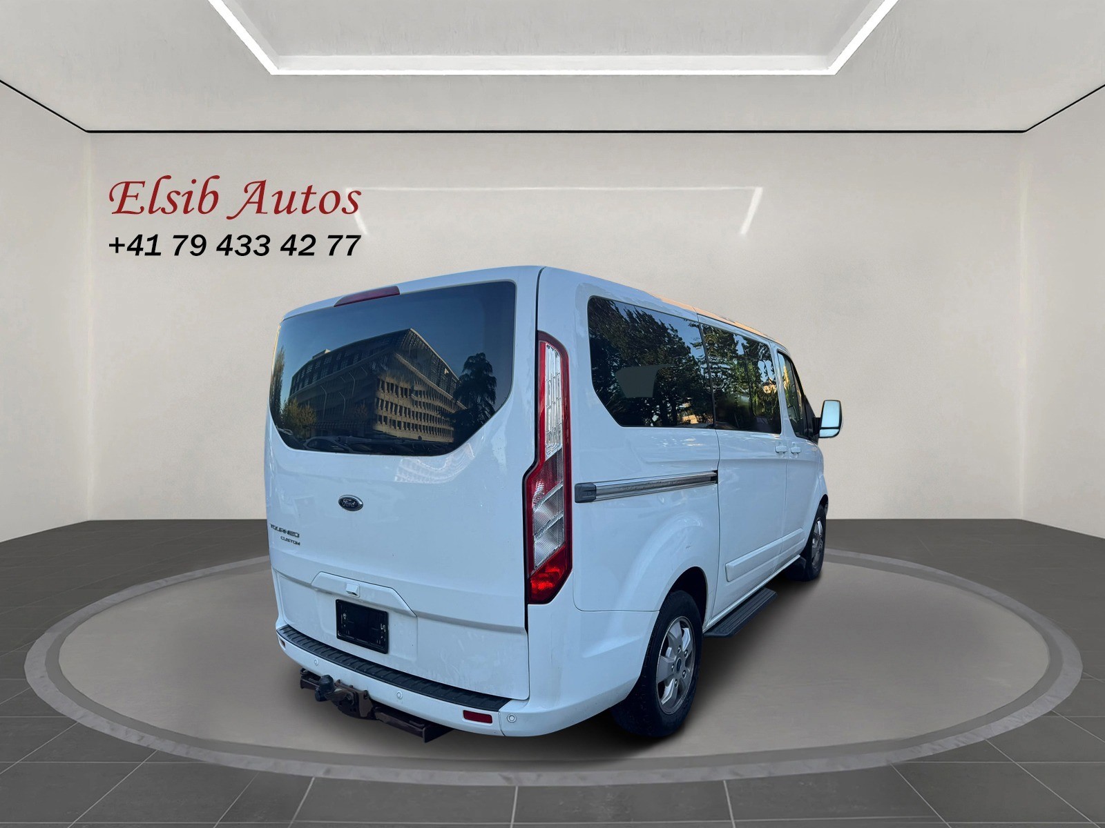 FORD Tourneo Custom 300 L1H1 Titanium-image-1