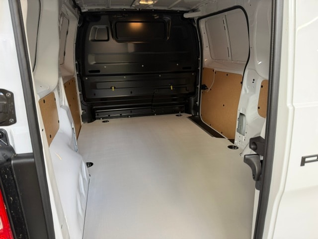 PEUGEOT EXPERT-image-4