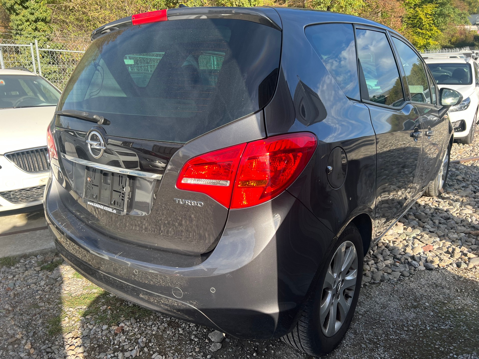 OPEL Meriva 1.4 Turbo Anniversary Edition-image-2