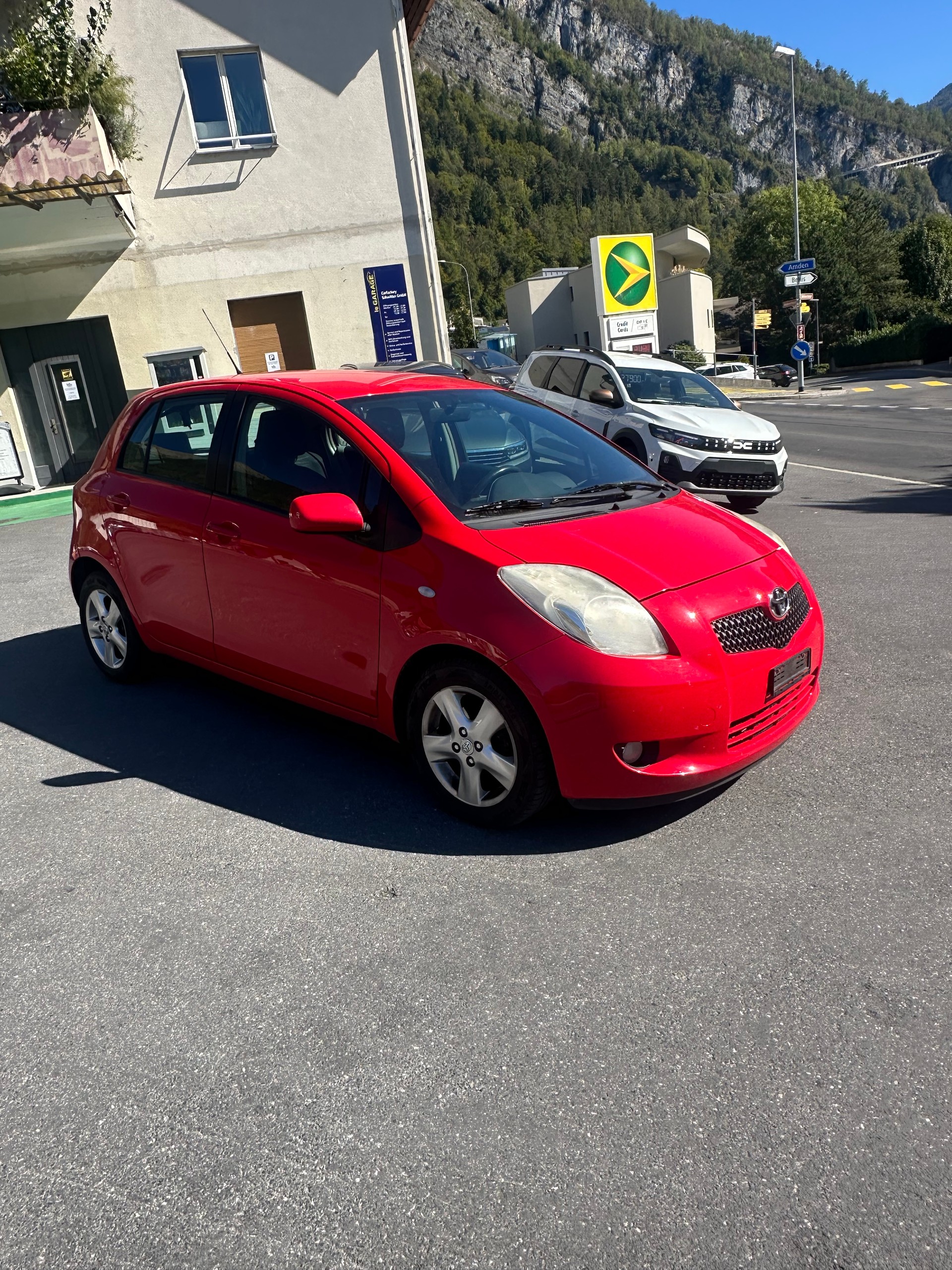 TOYOTA Yaris 1.3 Linea Luna-image-6