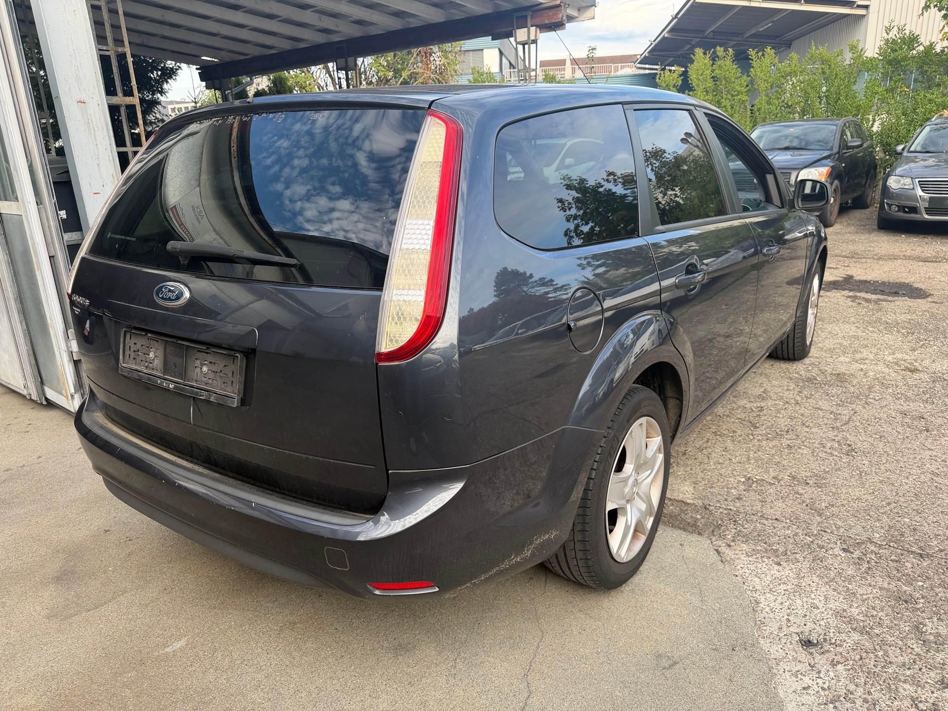 FORD Focus 1.6i VCT Carving-image-5