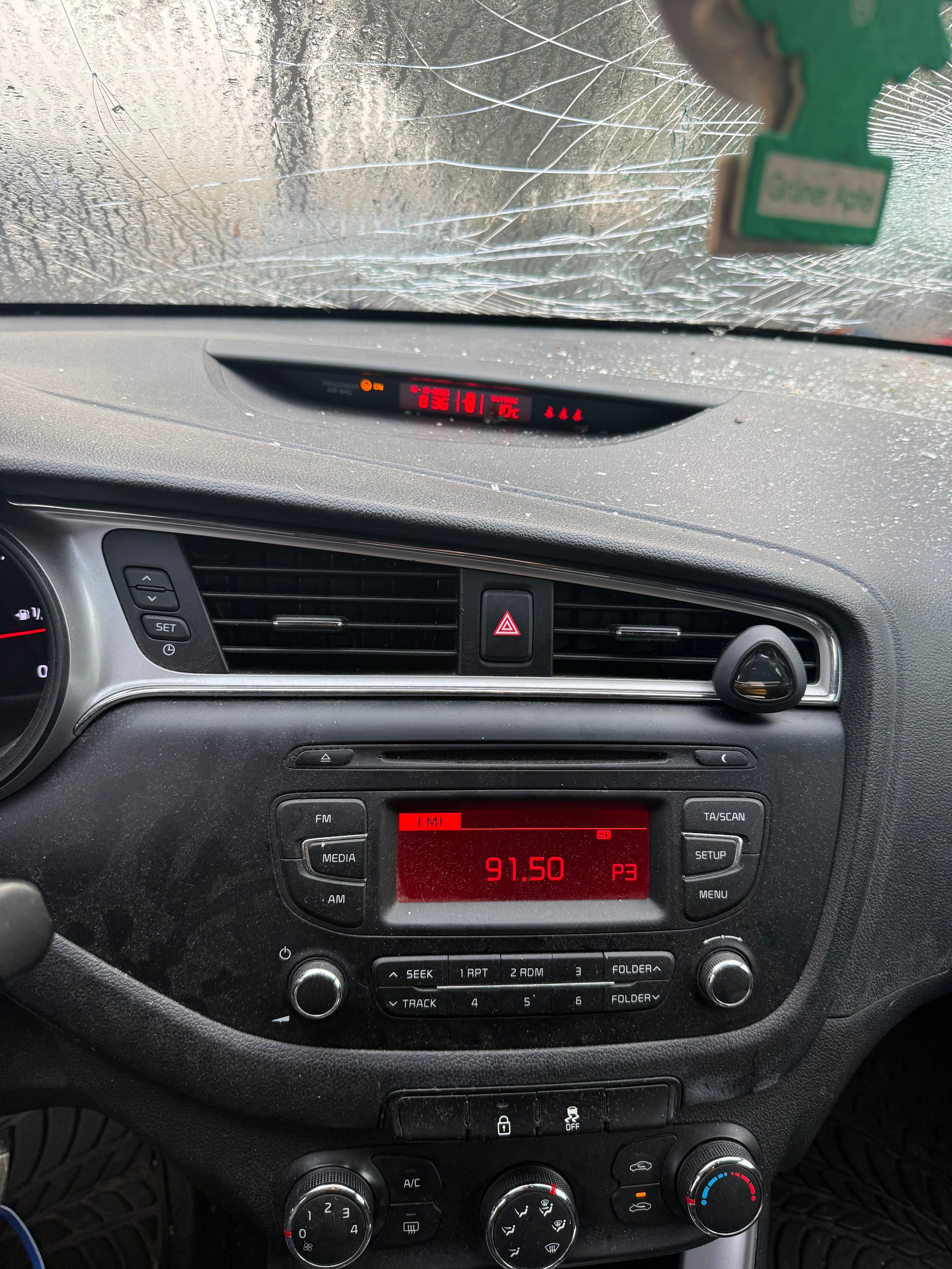 KIA Cee'd Sportswagon 1.4 CVVT Classic-image-9