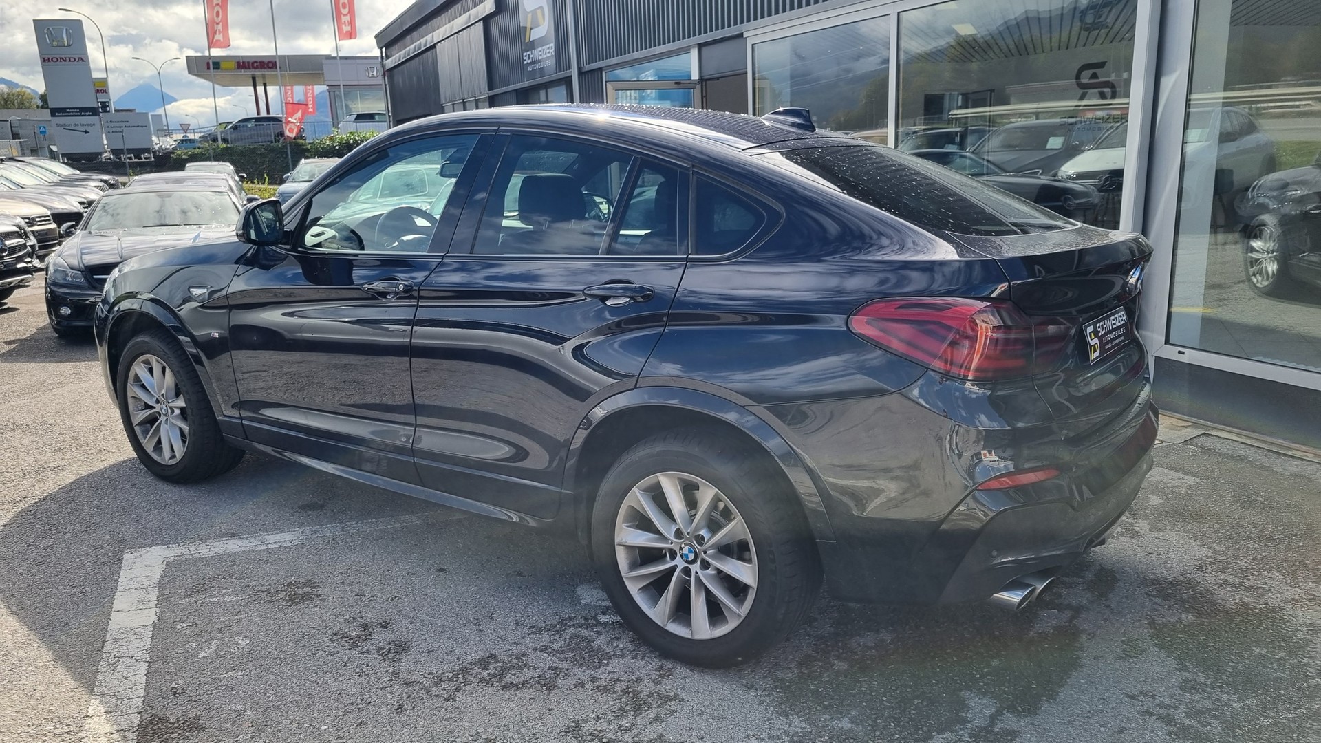 BMW X4 xDrive 35i Steptronic-image-4