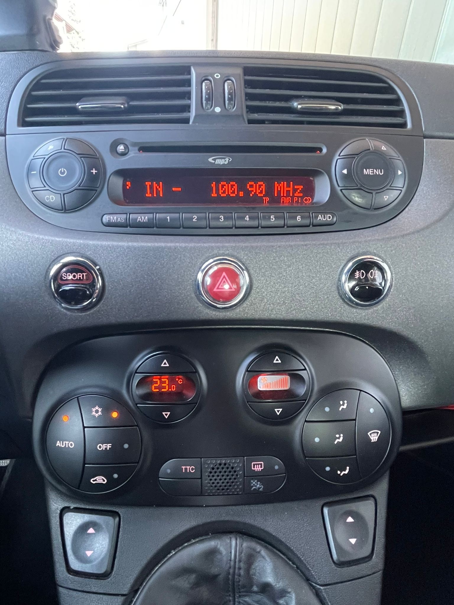 FIAT 595 ABARTH 1.4 16V starker 180PS Turbo Abarth Competition-image-7