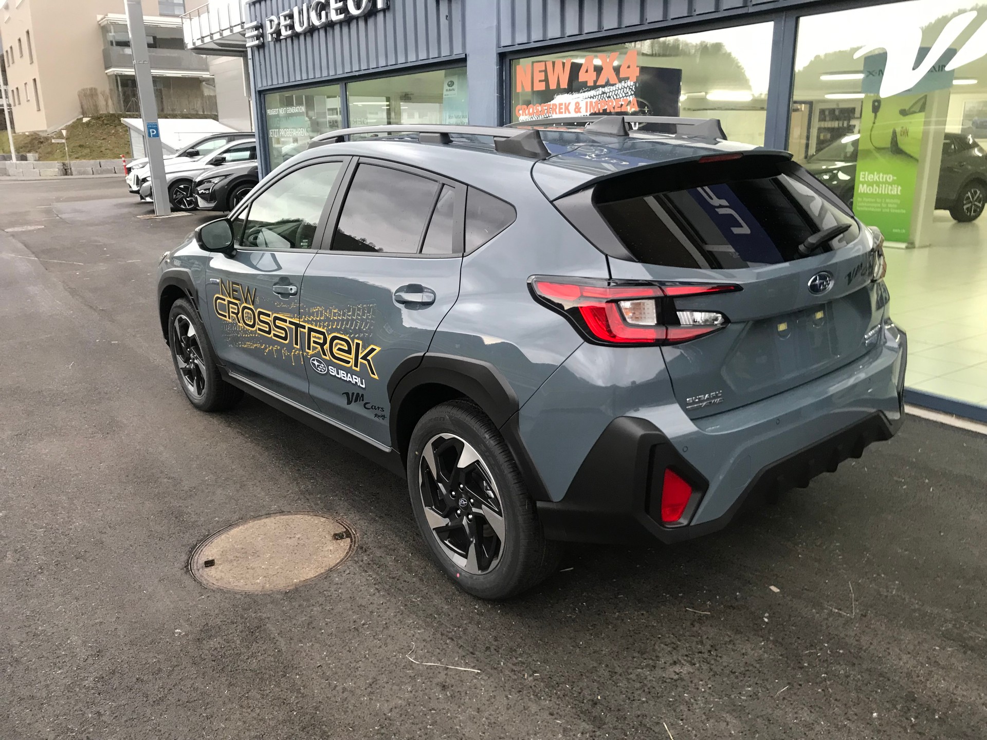 SUBARU Crosstrek 2.0 e-Boxer Swiss Plus AWD Lineartronic-showroom-element-3