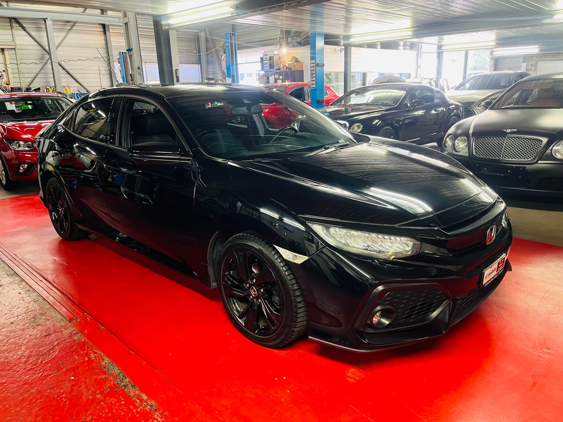 HONDA Civic 1.0 VTEC Elegance CVT-image-4