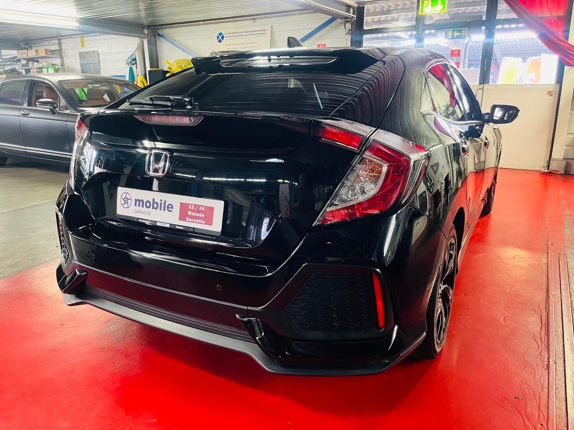 HONDA Civic 1.0 VTEC Elegance CVT-image-5