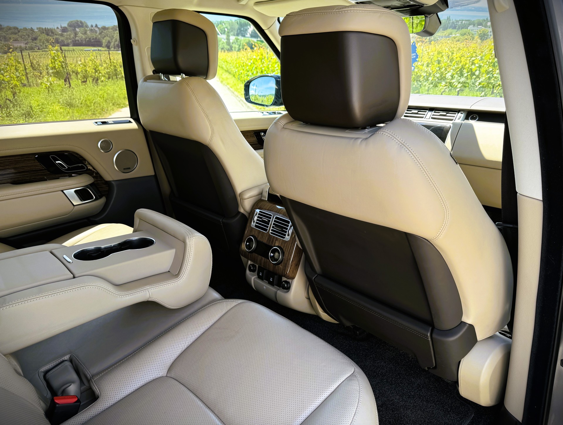 LAND ROVER Range Rover 2.0 Si4 P400e PHEV Vogue Automatic-image-18
