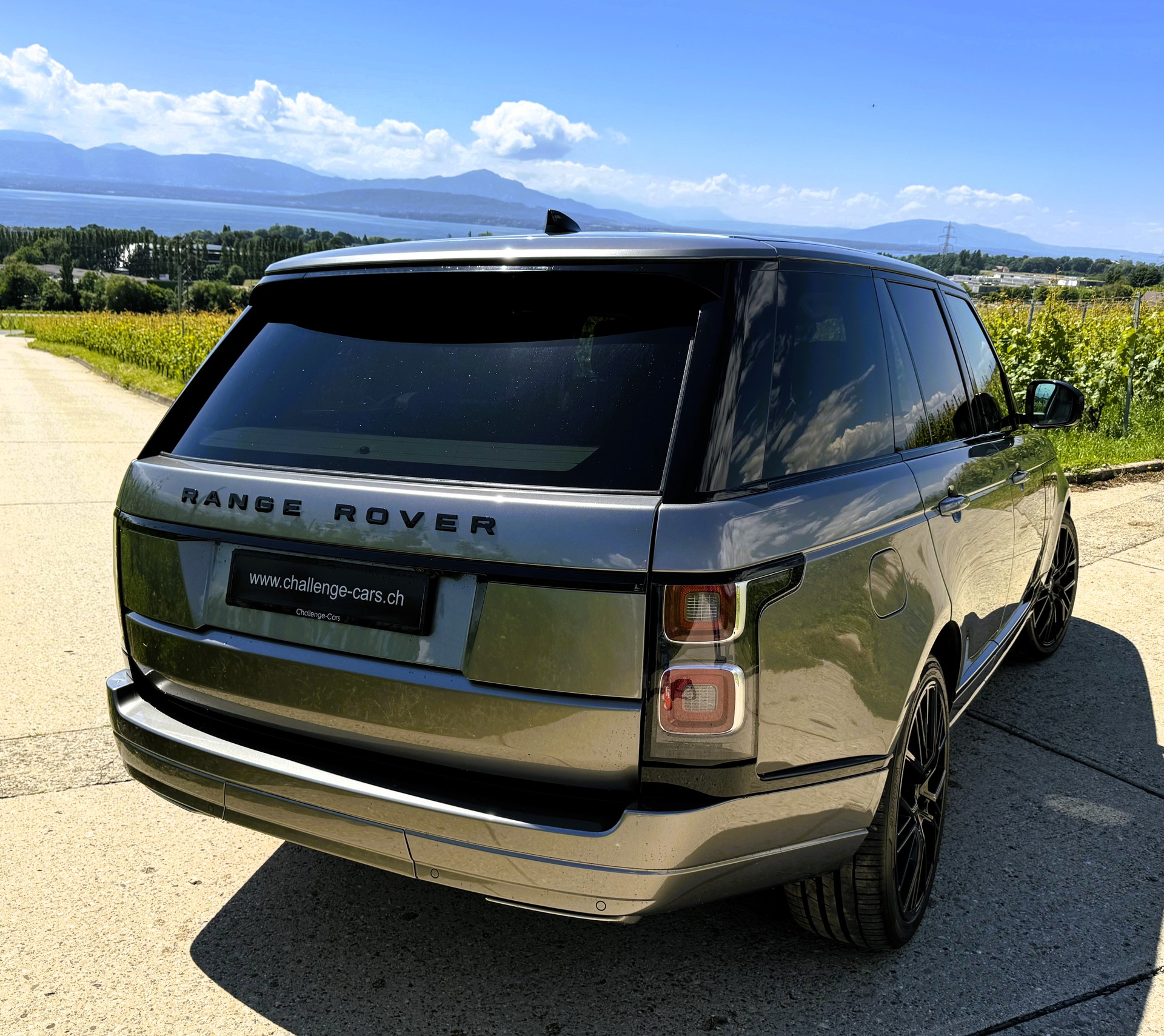 LAND ROVER Range Rover 2.0 Si4 P400e PHEV Vogue Automatic-image-7