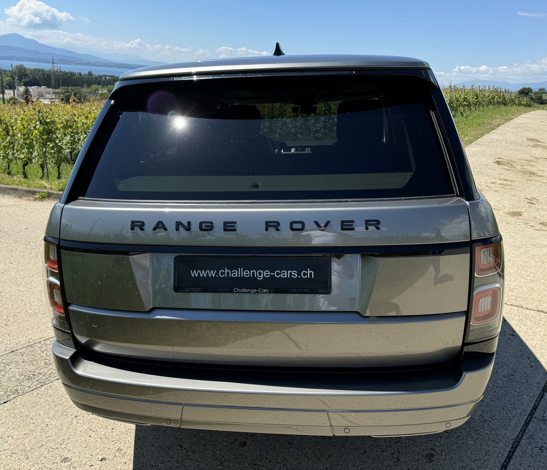 LAND ROVER Range Rover 2.0 Si4 P400e PHEV Vogue Automatic-image-8