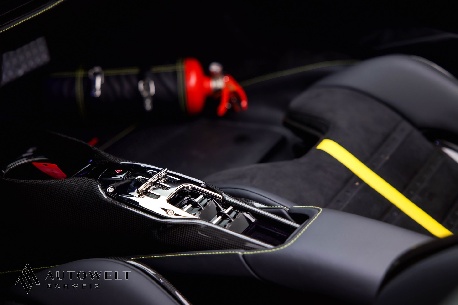 FERRARI SF90 Spider Tailor Made-image-16