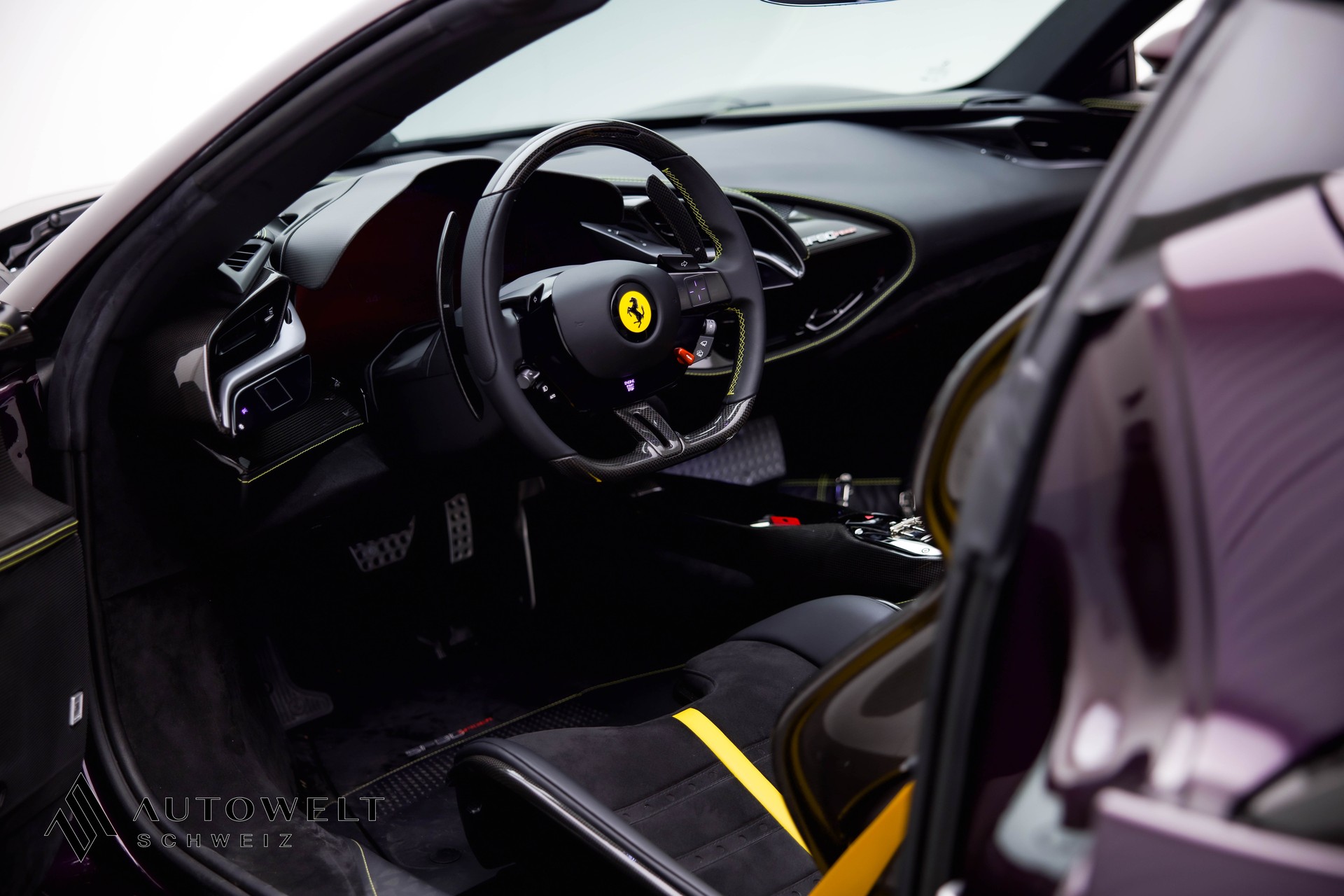 FERRARI SF90 Spider Tailor Made-image-13