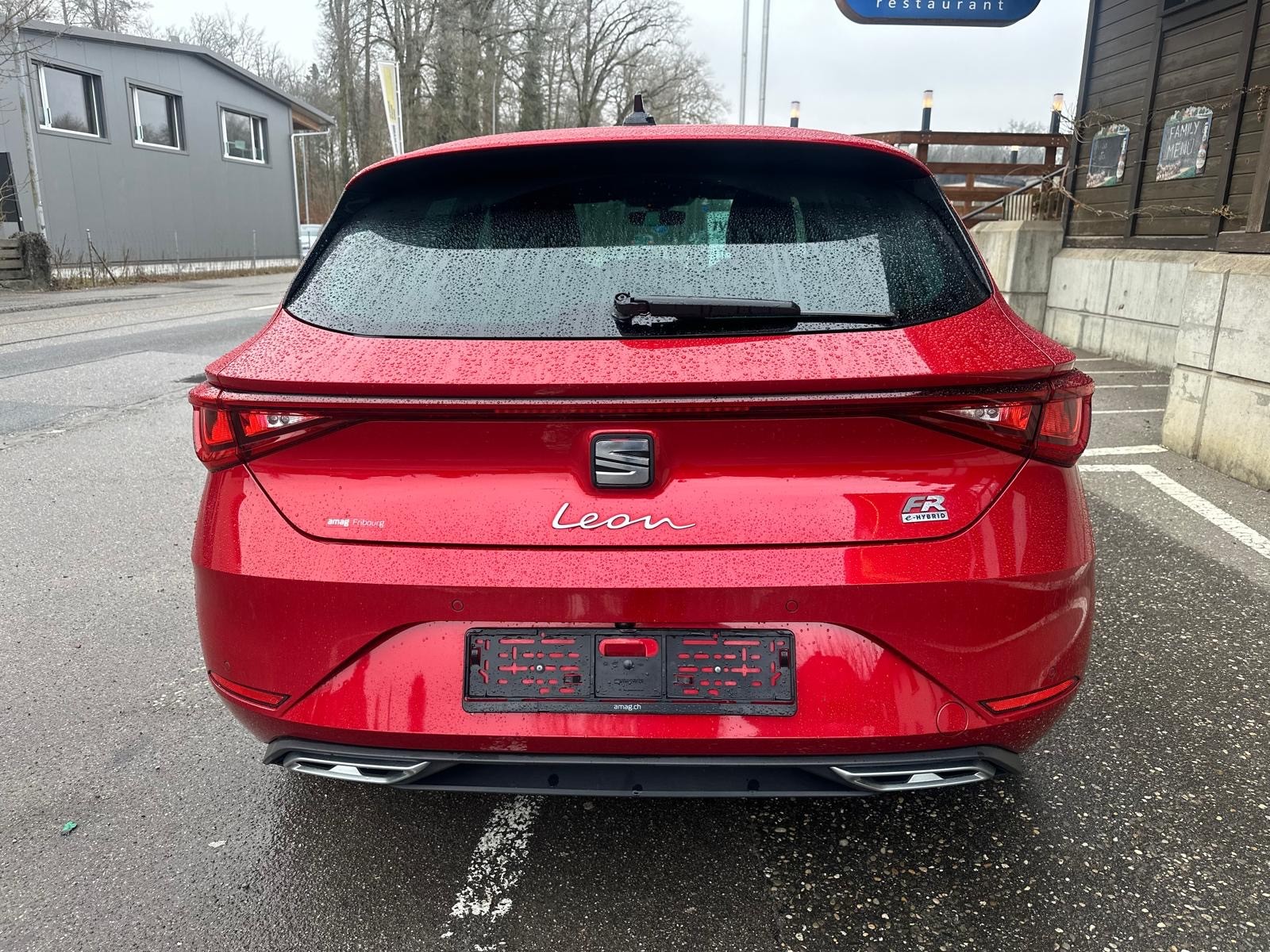 SEAT Leon 1.4 eHybrid pHEV DSG FR-image-4