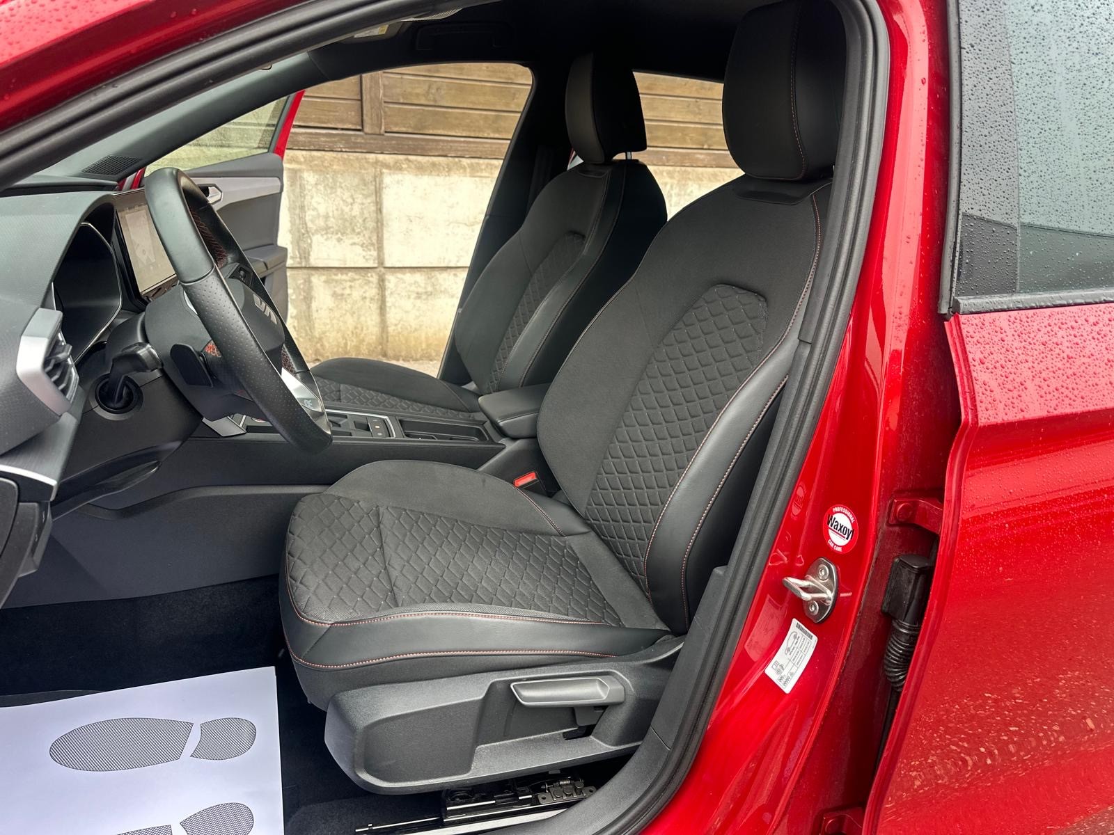 SEAT Leon 1.4 eHybrid pHEV DSG FR-image-9