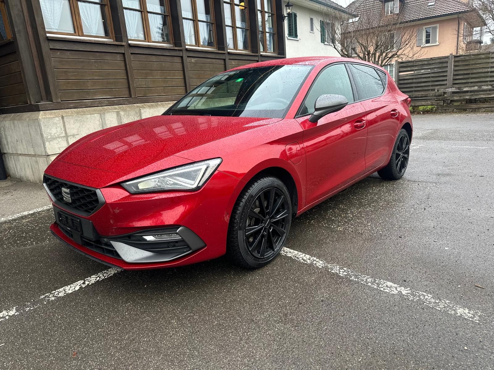 SEAT Leon 1.4 eHybrid pHEV DSG FR-image-1