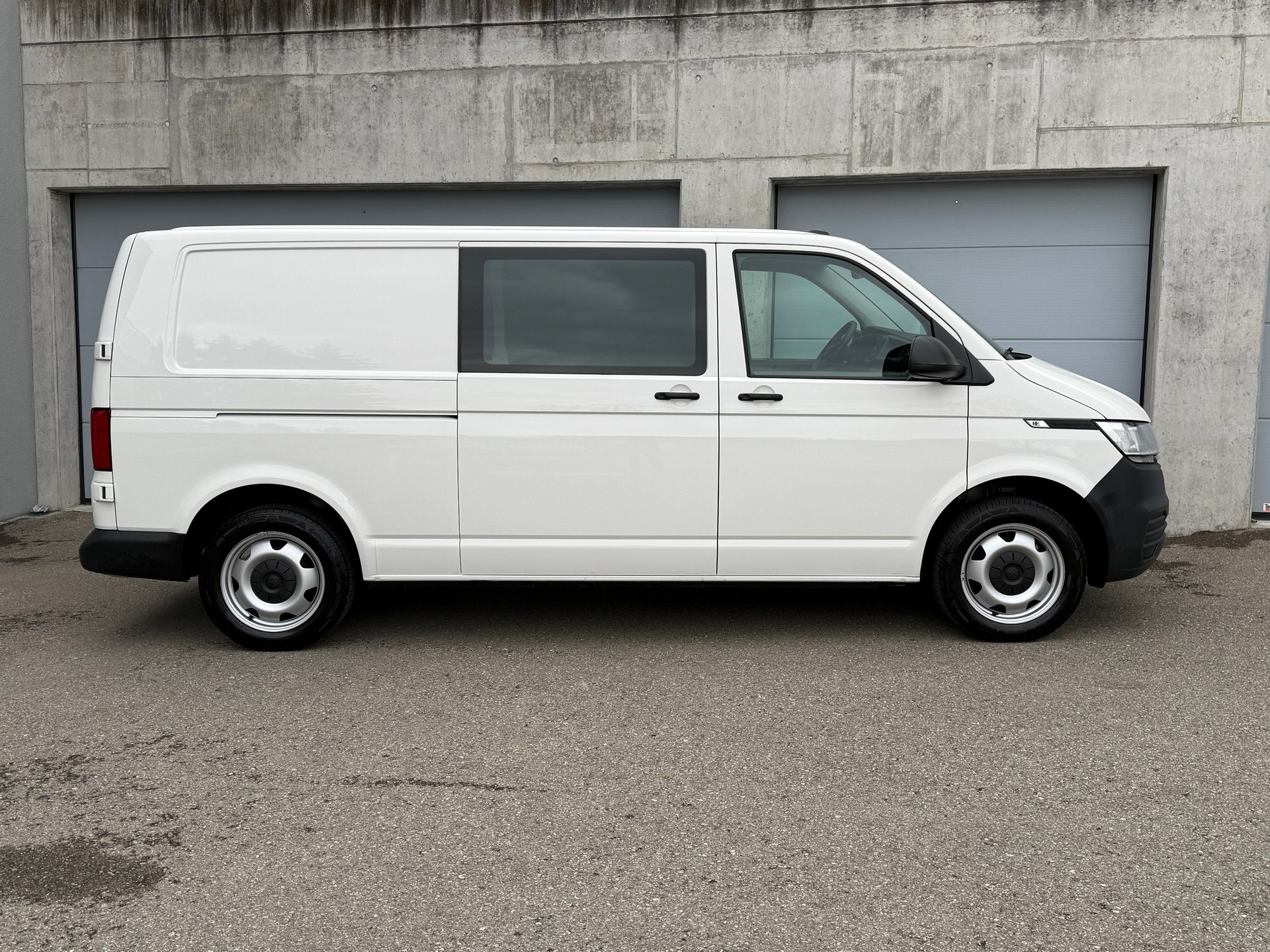 VW T6.1 2.0 TDI lange Ausführung