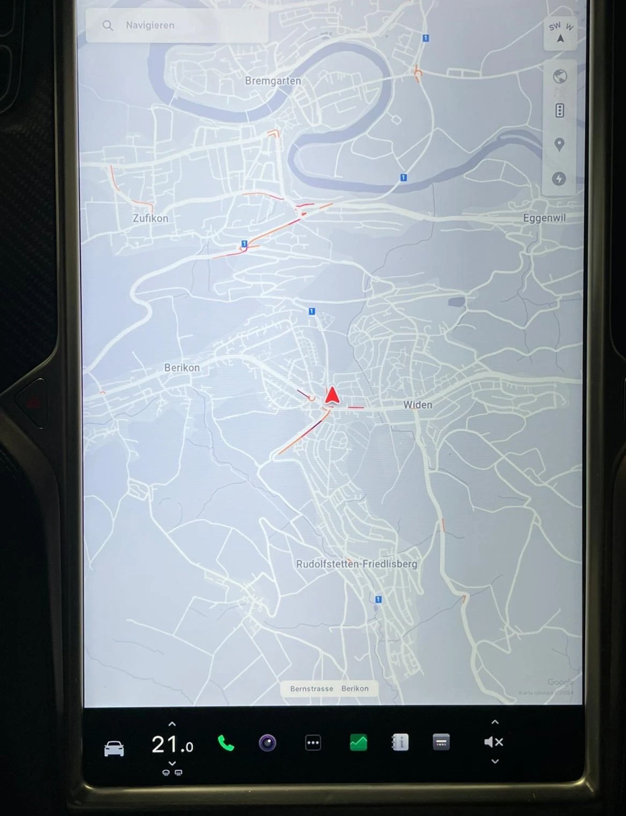 TESLA MODEL X 90 D 525PS 4x4 0-100Km/h in 5S Autopilot-image-11
