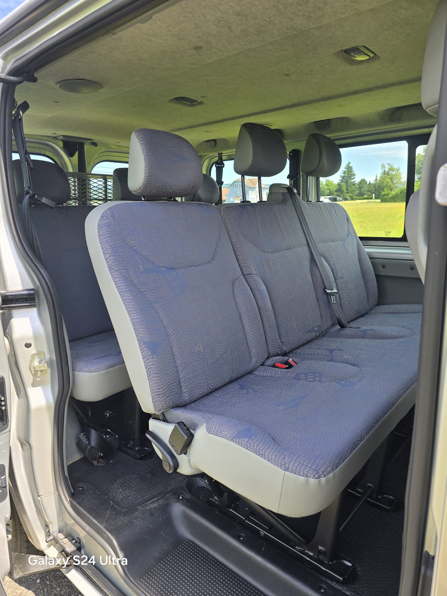 RENAULT Trafic 1.9 dCi 100 2.9t-image-5