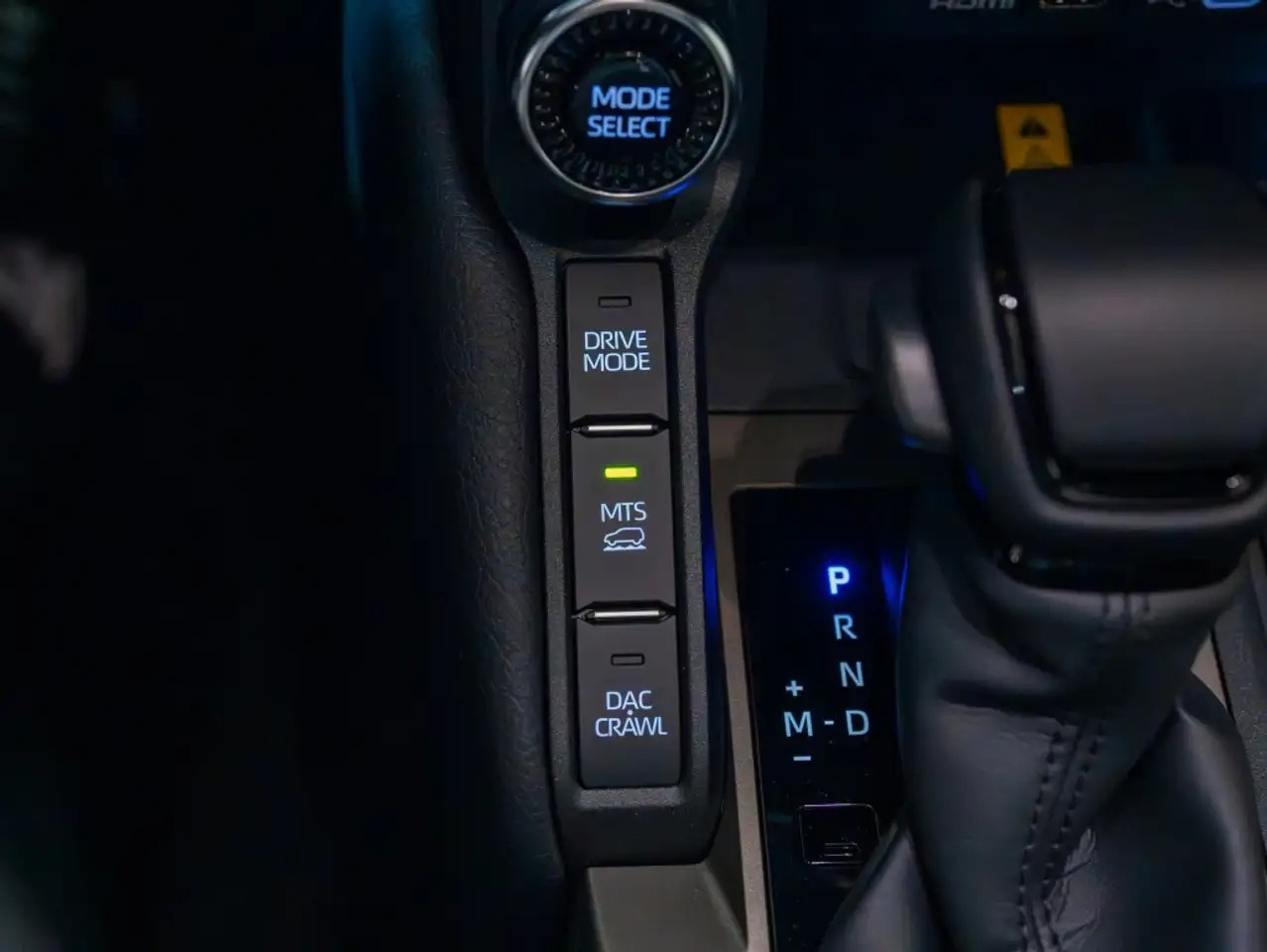 TOYOTA Land Cruiser 2.8TD First Edition-image-7