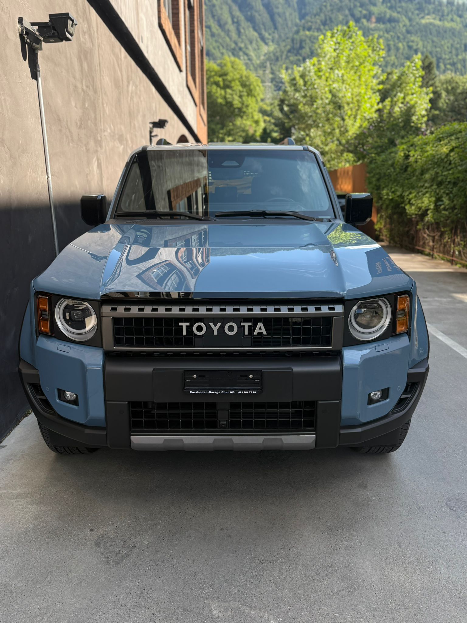 TOYOTA Land Cruiser 2.8TD First Edition-image-2