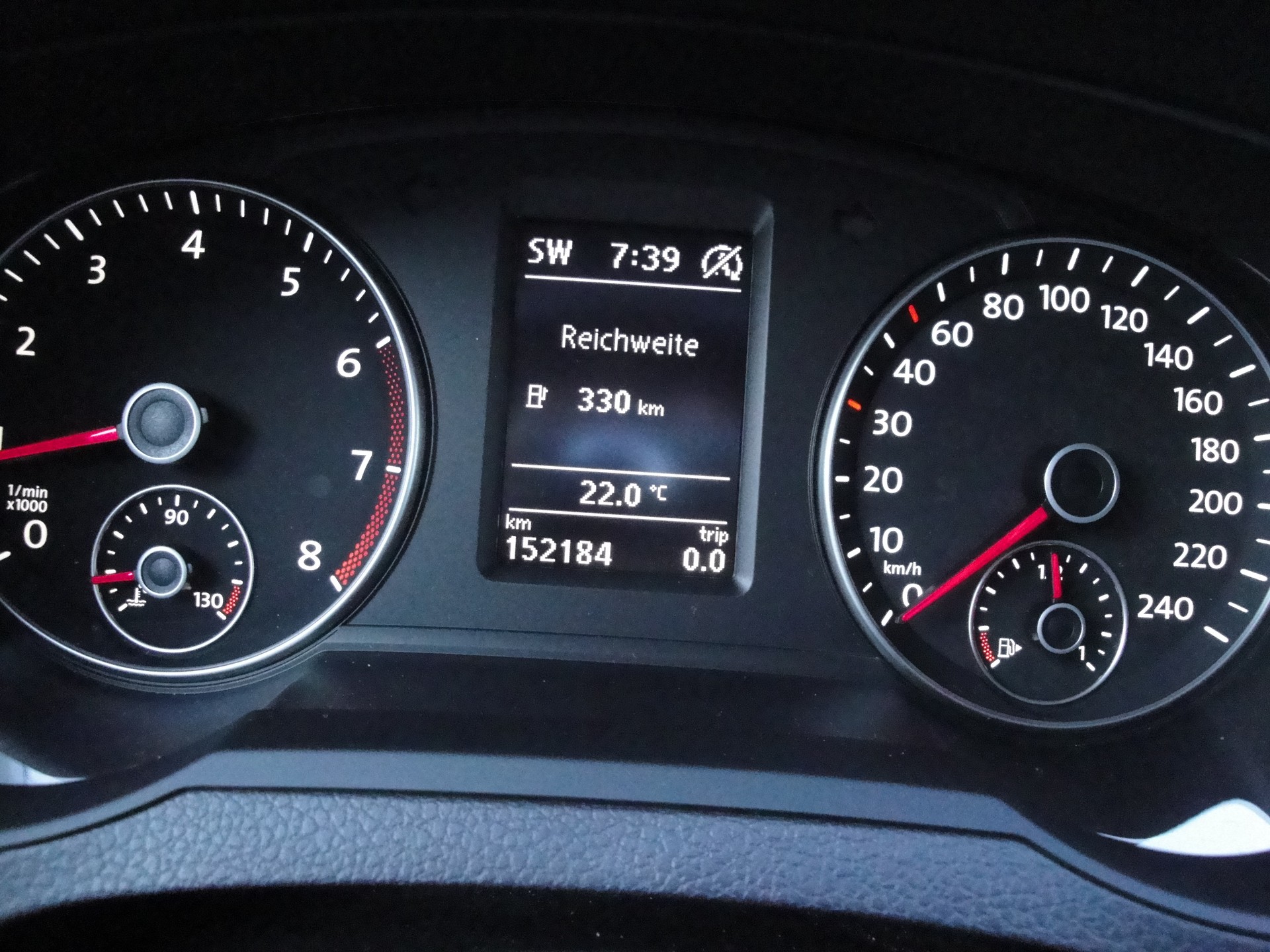 VW Sharan 1.4TSI BMT Comfort 7-Sitzer-image-1