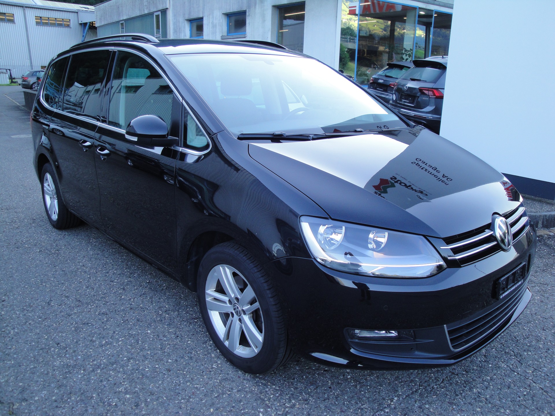 VW Sharan 1.4TSI BMT Comfort 7-Sitzer-image-7