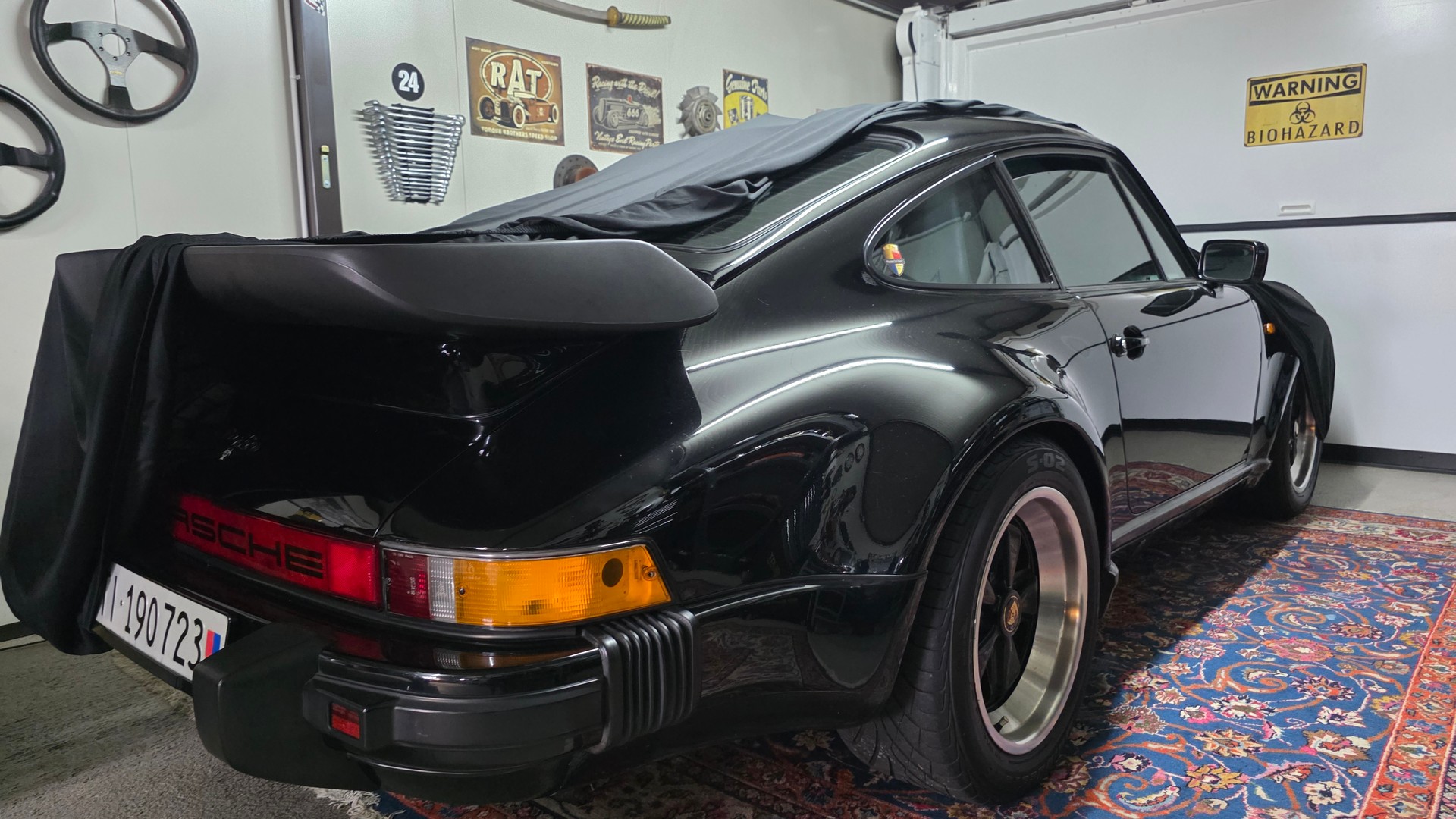 PORSCHE 911 Turbo-image-11