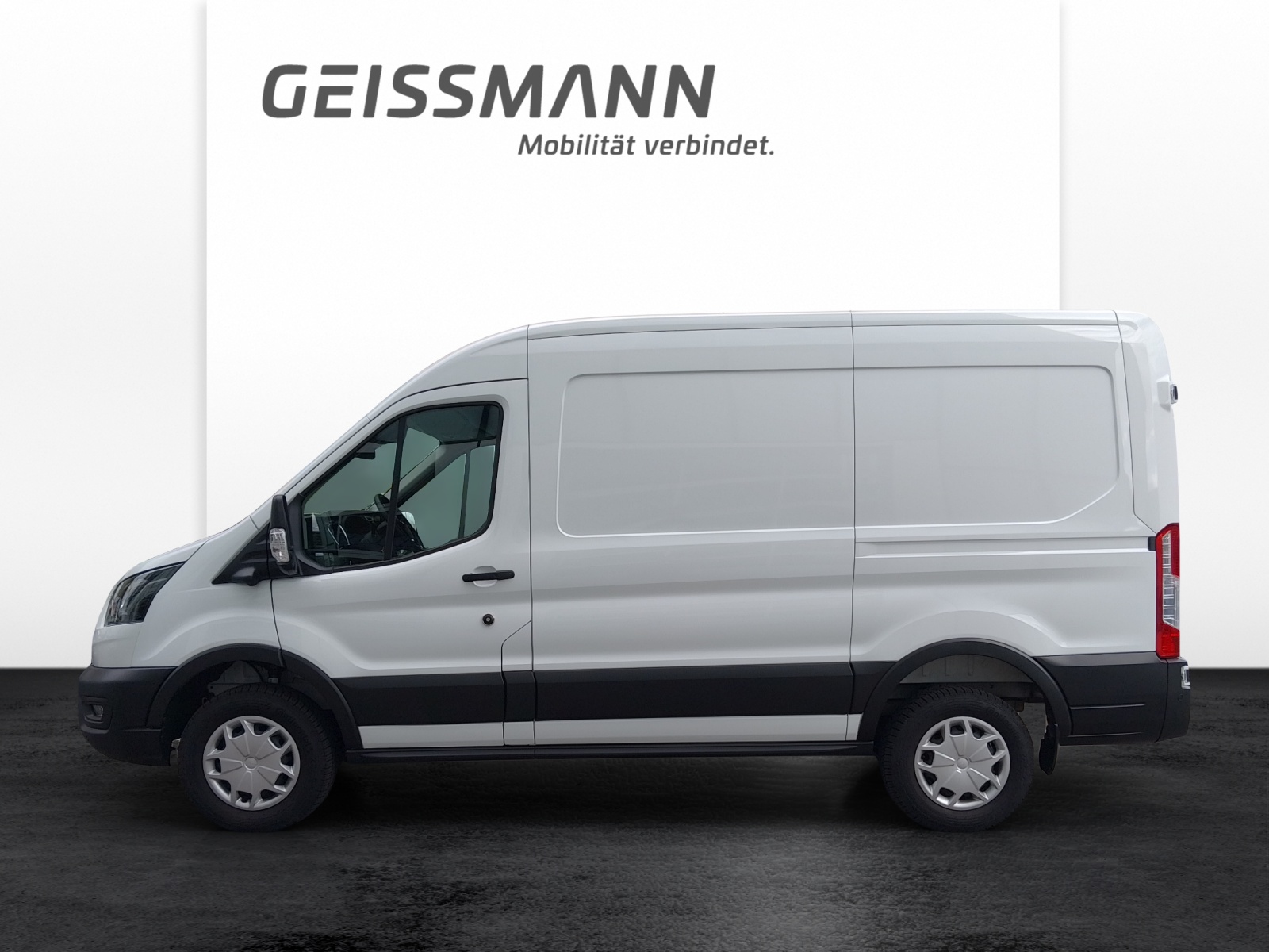 FORD E-Transit Van 350 L2H2 68kWh Trend-image-1