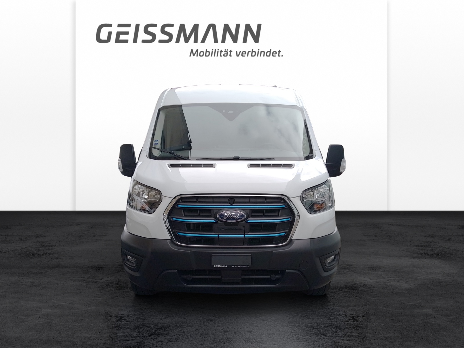 FORD E-Transit Van 350 L2H2 68kWh Trend-image-3