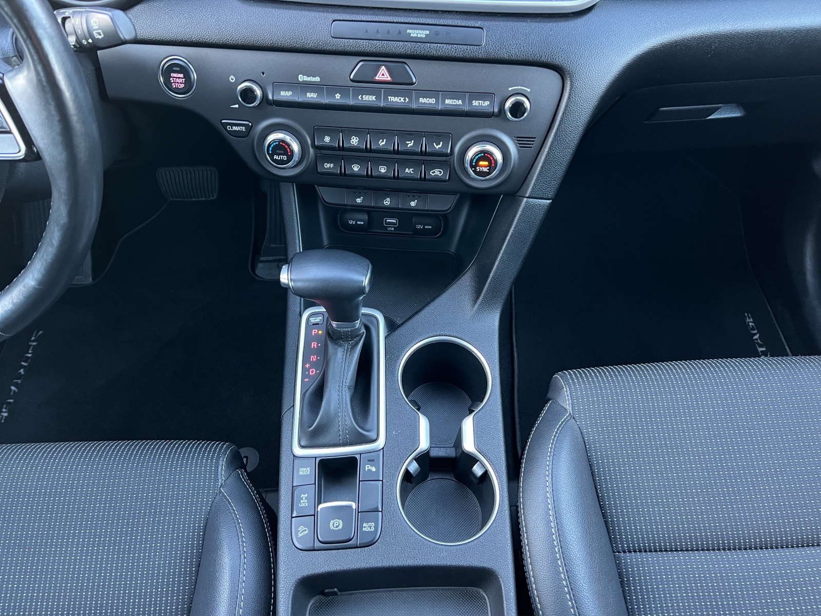 KIA Sportage 1.6CRDi Mild Hybrid Black Edition 4WD DCT / inkl. Winterräder & frisch ab MFK / Herstellergarantie-image-13