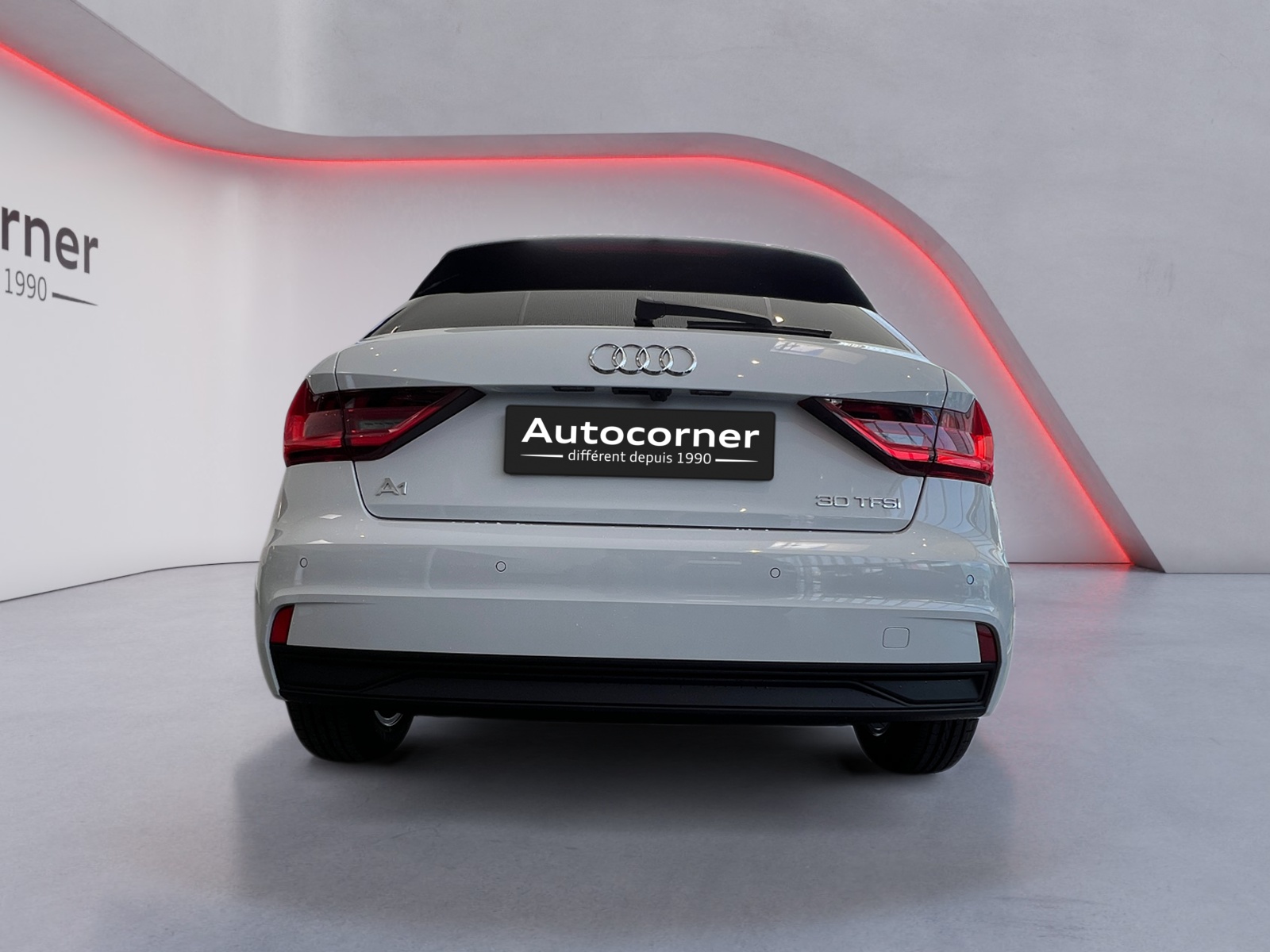 AUDI A1 Sportback 30 TFSI Attraction-showroom-element-3