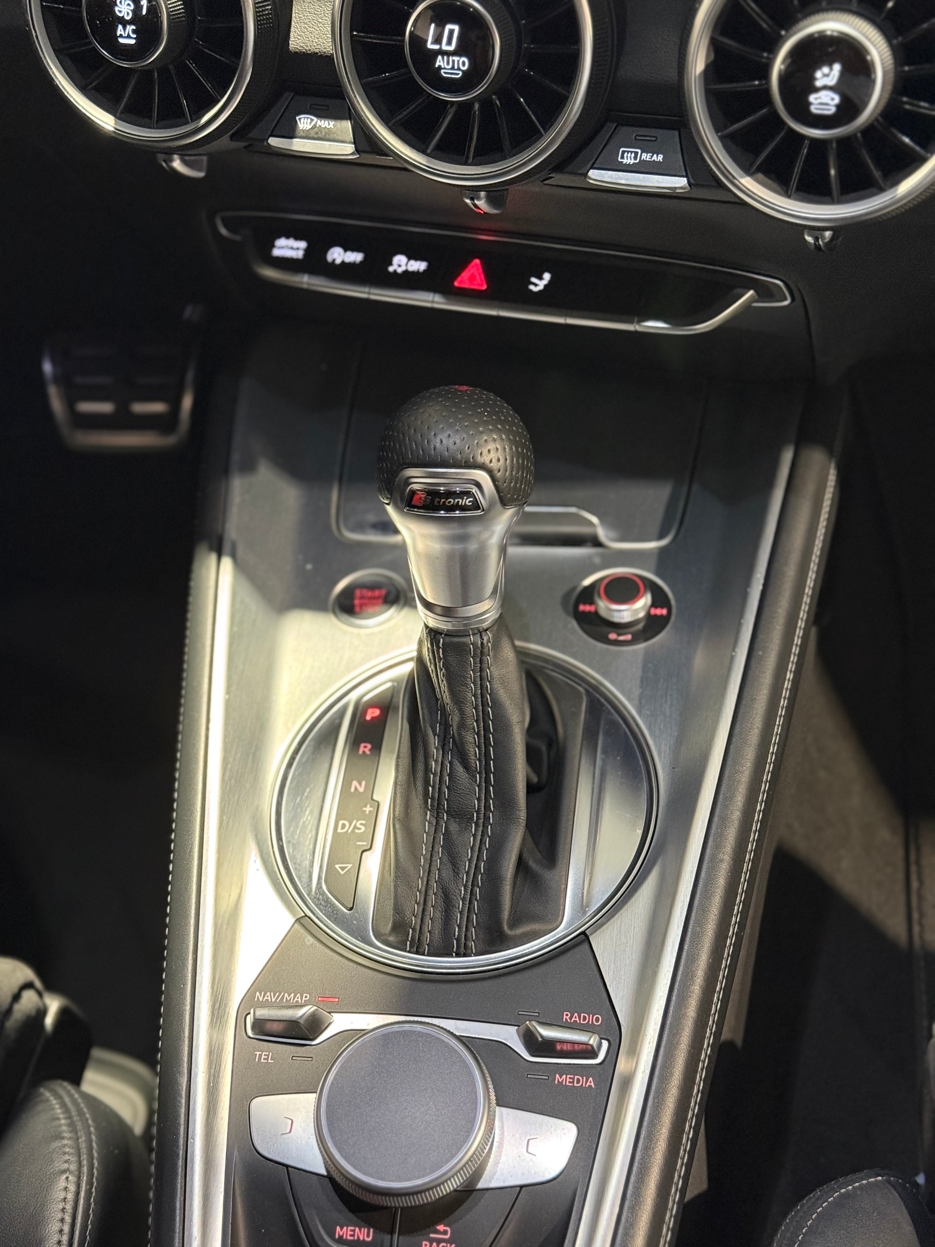 AUDI 2.0 TFSI quattro S-Line-image-14