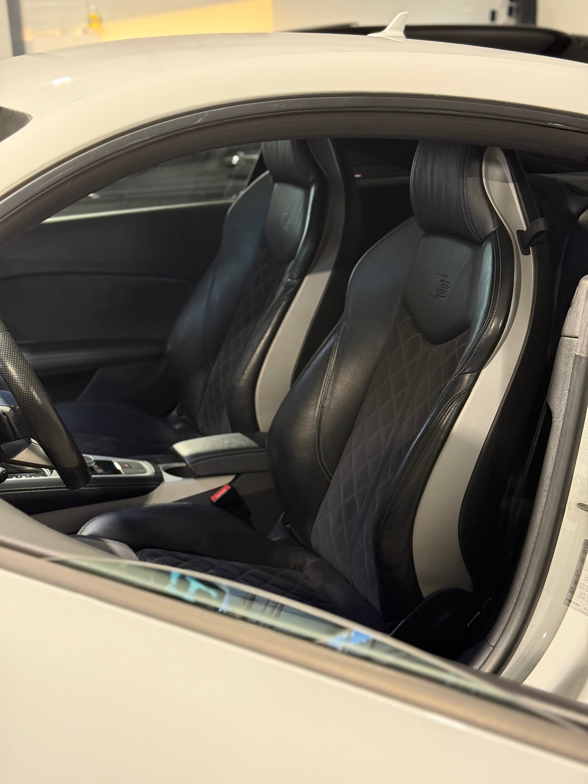 AUDI 2.0 TFSI quattro S-Line-image-12
