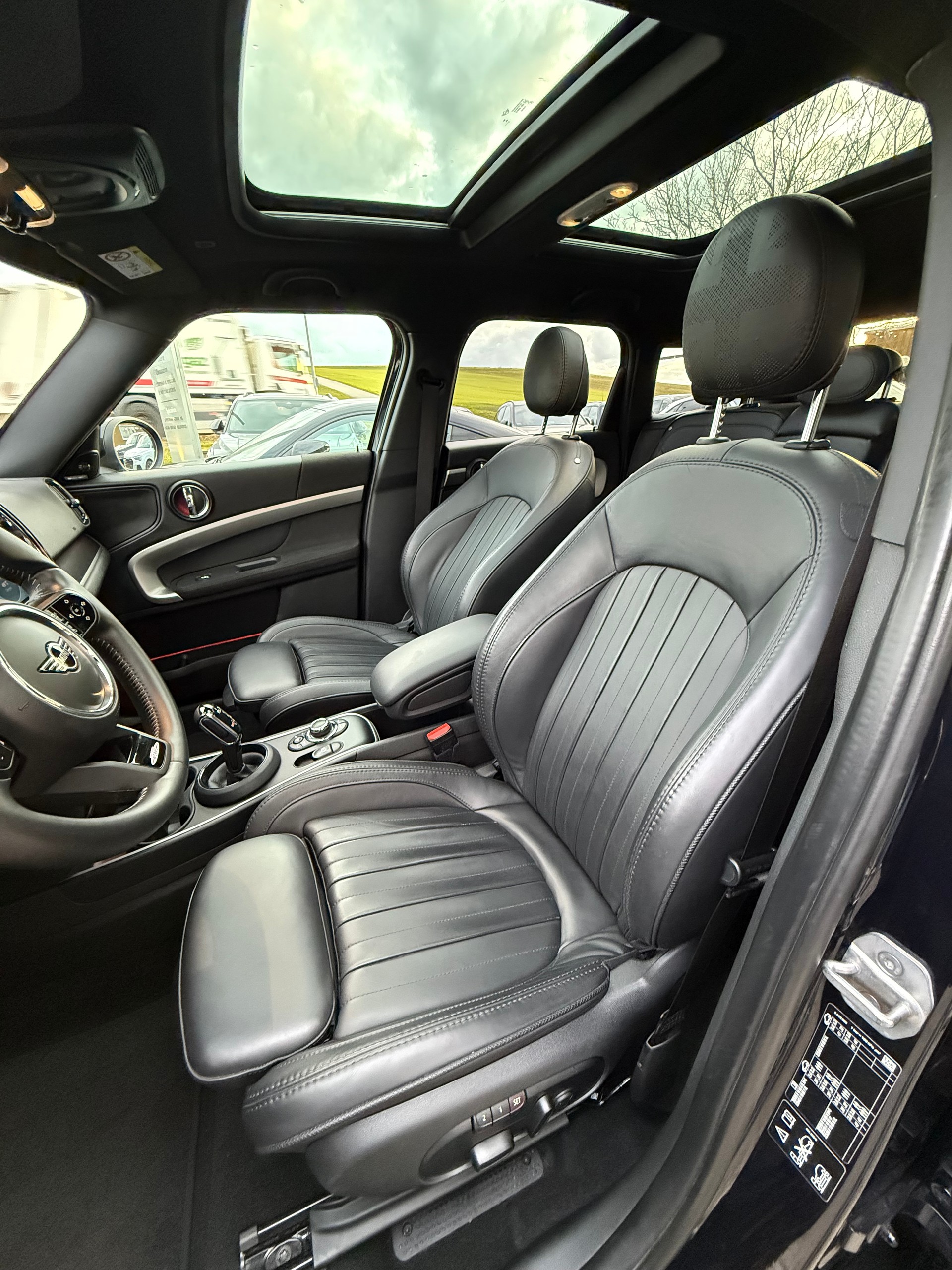 MINI Countryman John Cooper Works ALL4 Steptronic-image-4