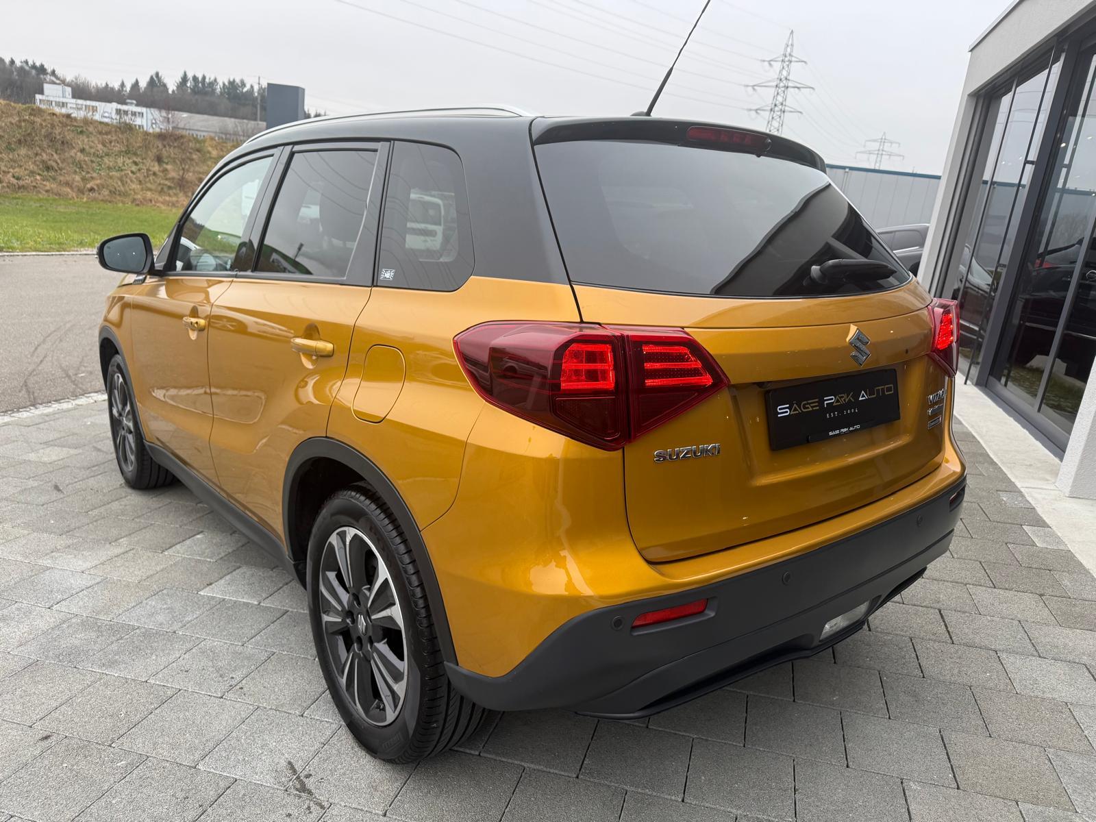SUZUKI Vitara 1.4 T Compact Top 4x4-image-4