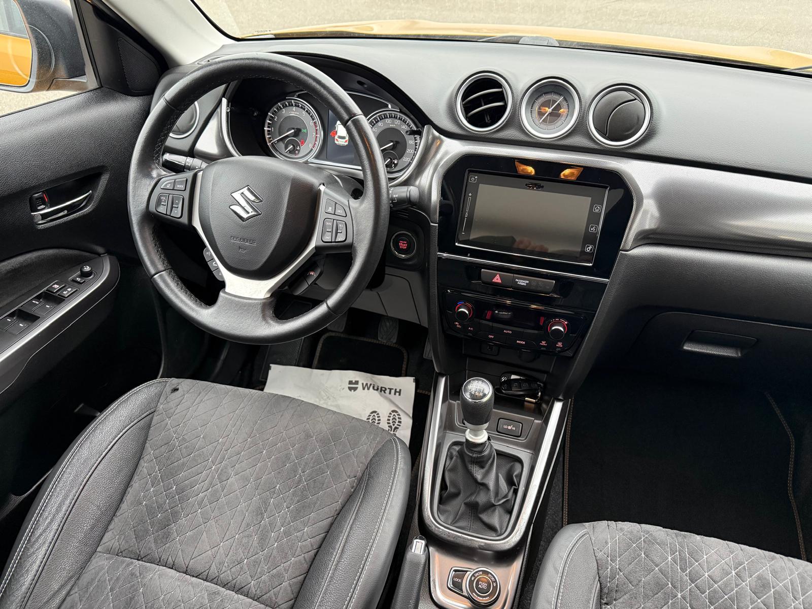 SUZUKI Vitara 1.4 T Compact Top 4x4-image-10