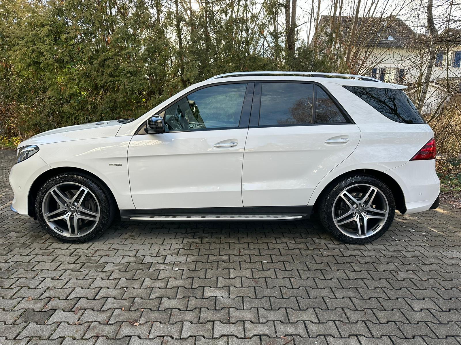 MERCEDES-BENZ GLE 43 AMG Executive 4Matic 9G-Tronic-image-1