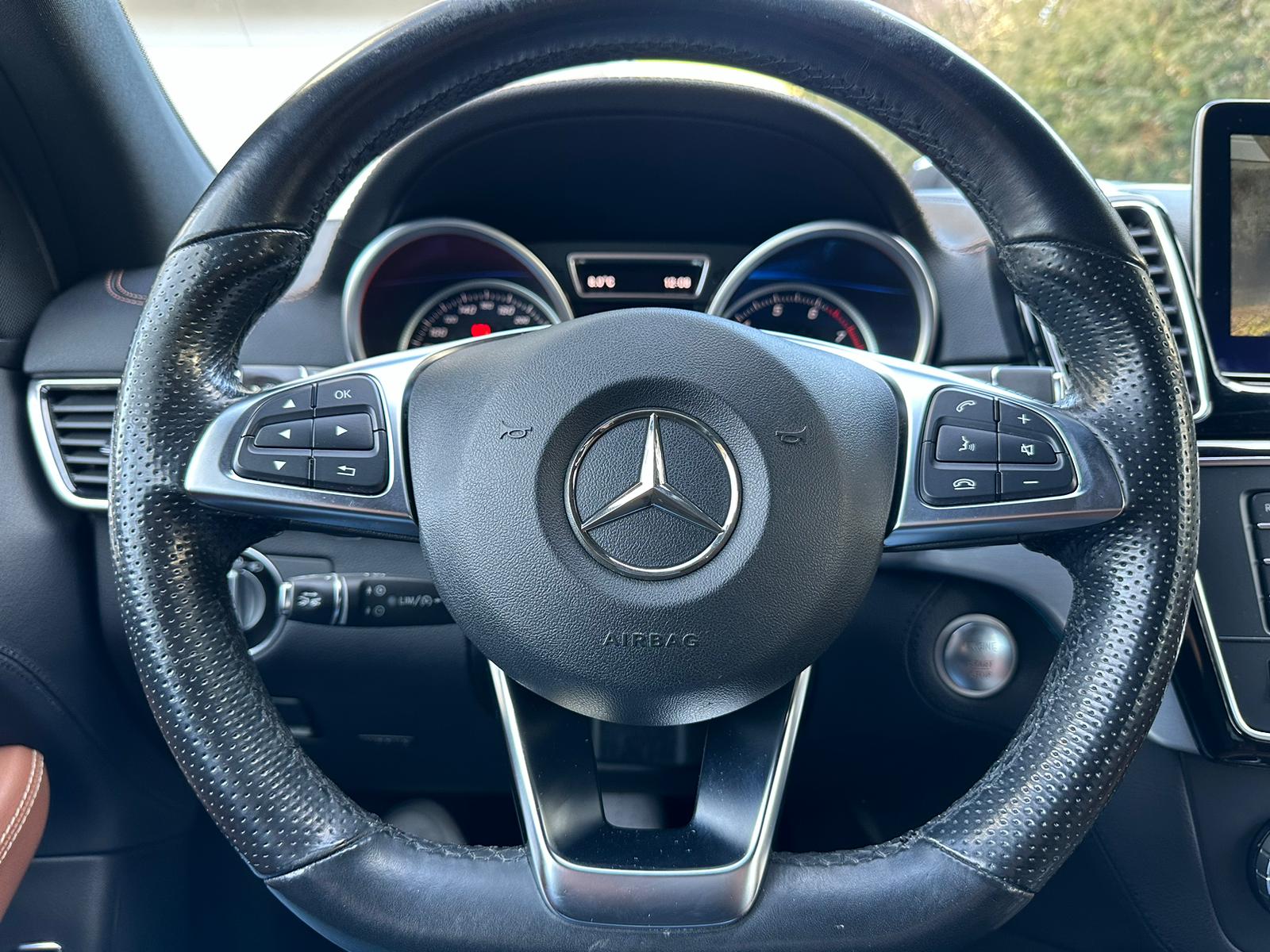 MERCEDES-BENZ GLE 43 AMG Executive 4Matic 9G-Tronic-image-22