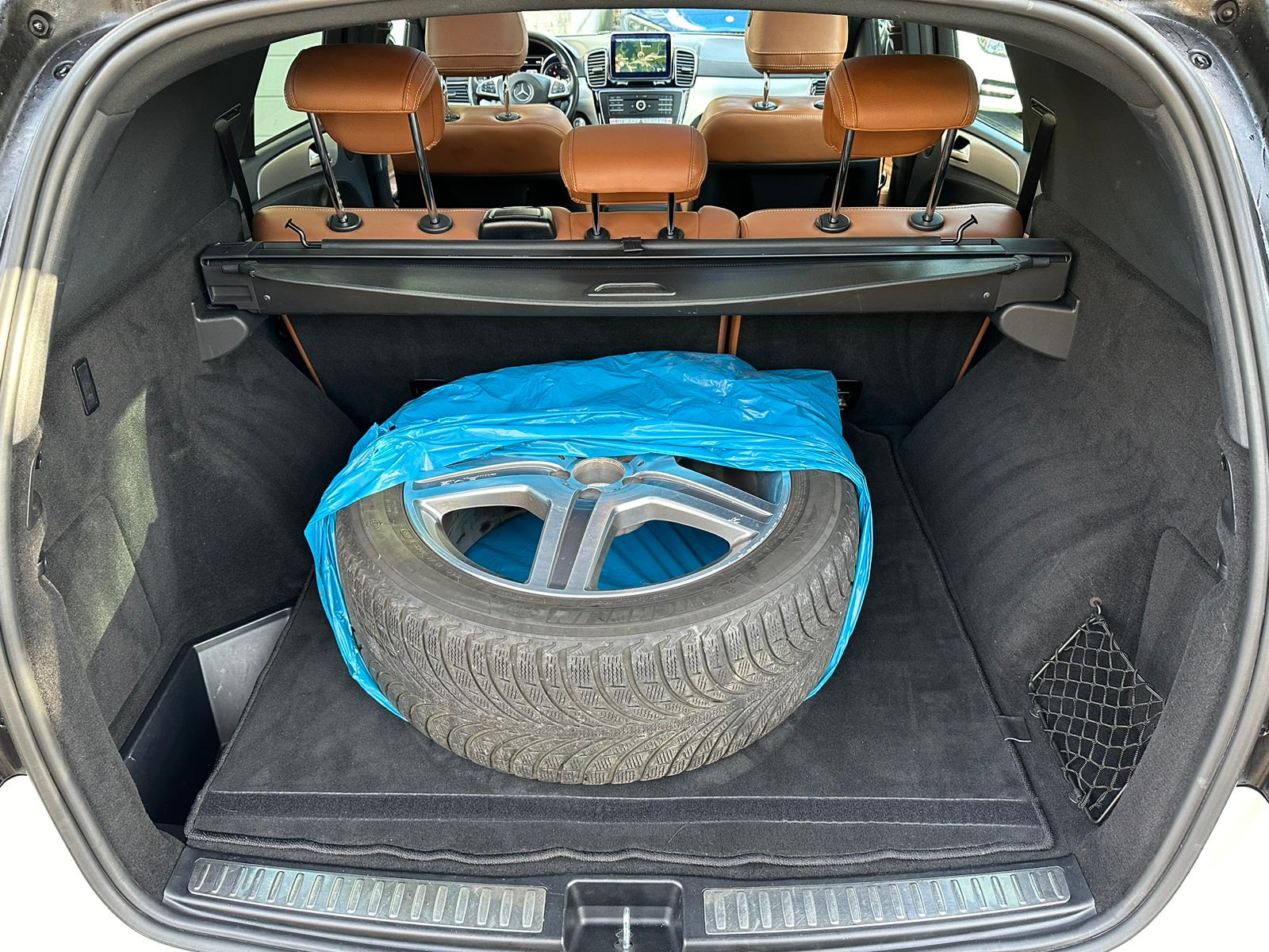 MERCEDES-BENZ GLE 43 AMG Executive 4Matic 9G-Tronic-image-14