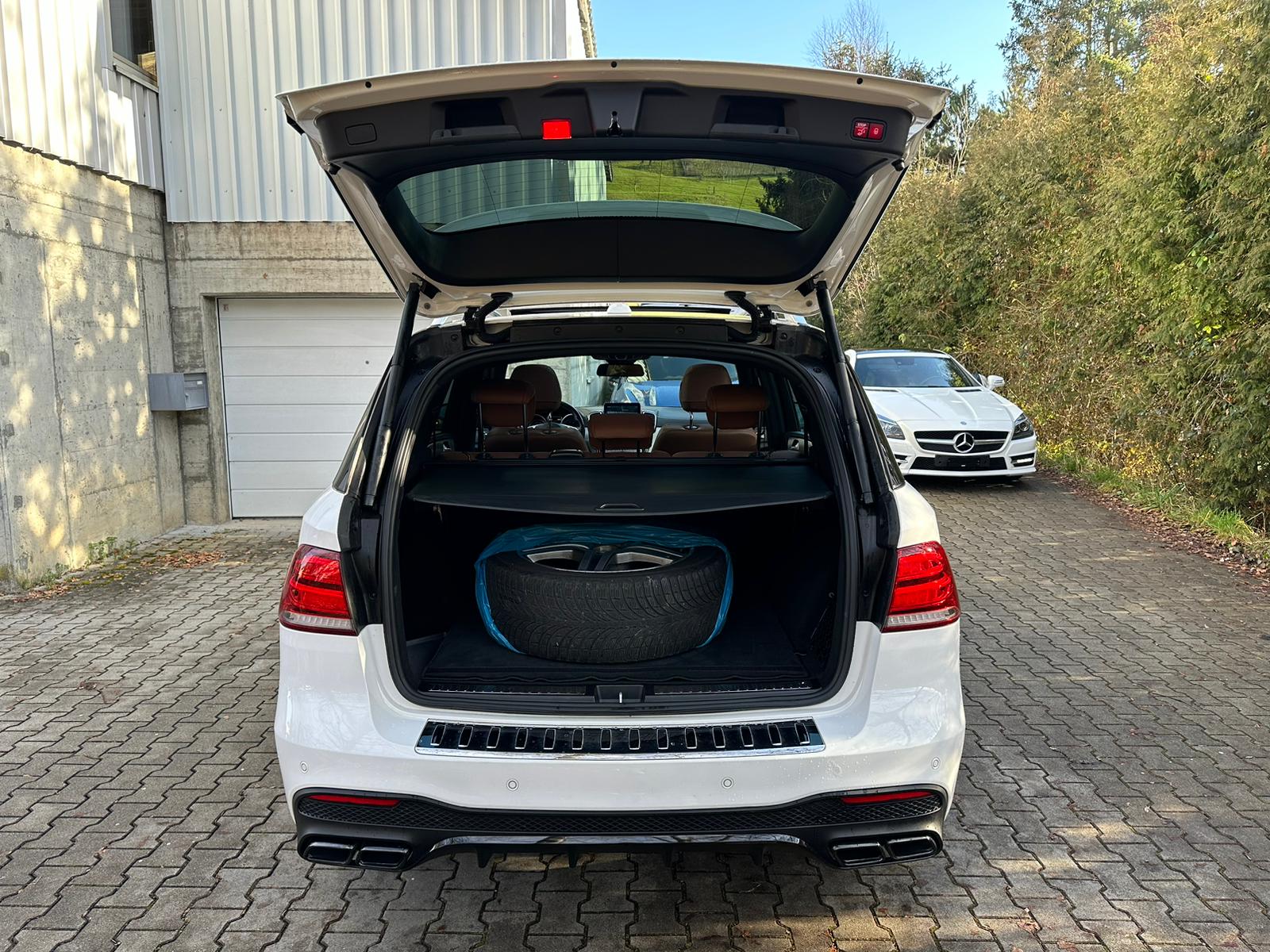 MERCEDES-BENZ GLE 43 AMG Executive 4Matic 9G-Tronic-image-13