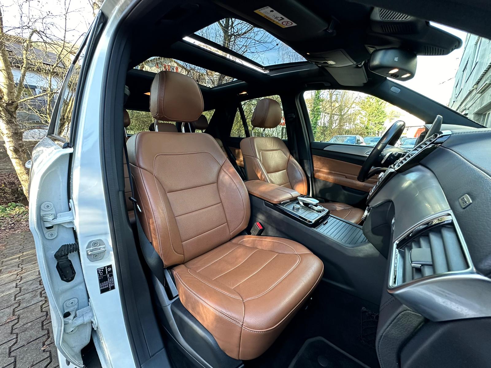 MERCEDES-BENZ GLE 43 AMG Executive 4Matic 9G-Tronic-image-17