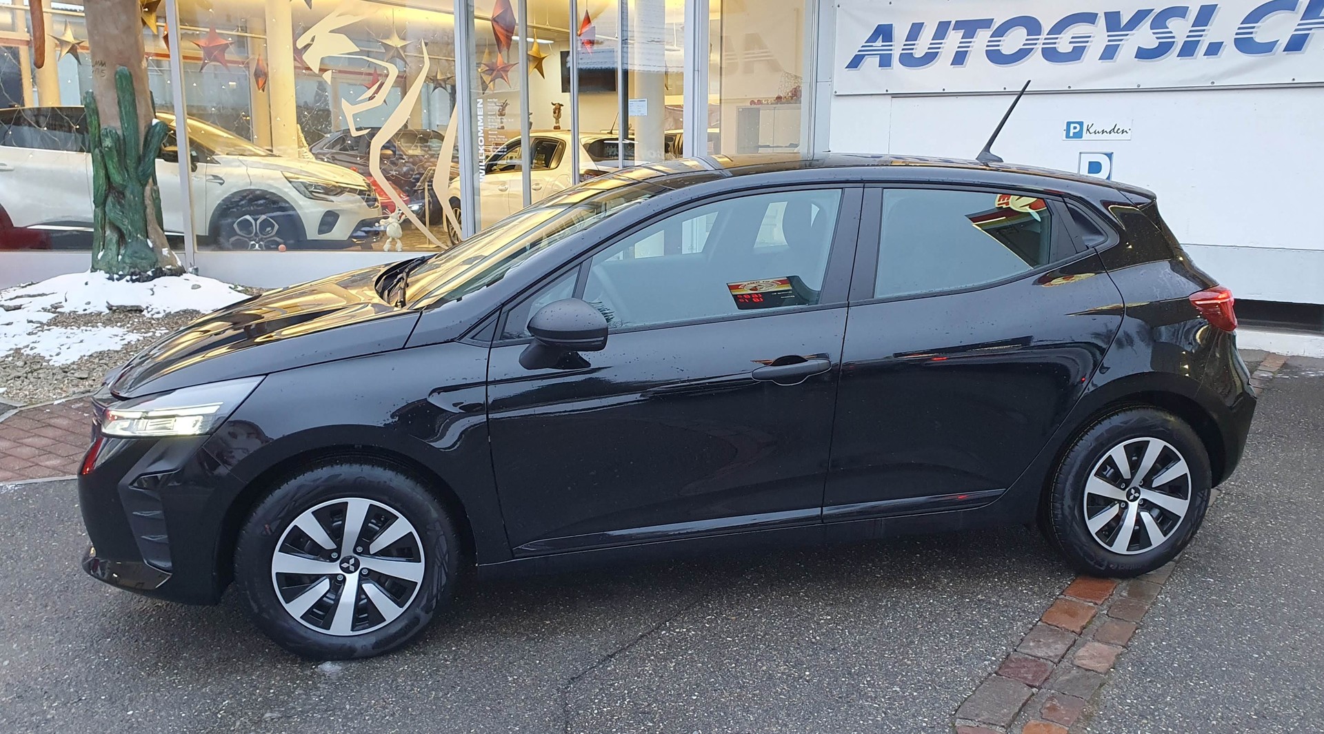 MITSUBISHI COLT 1.0 Jubilé50 (502)-image-1