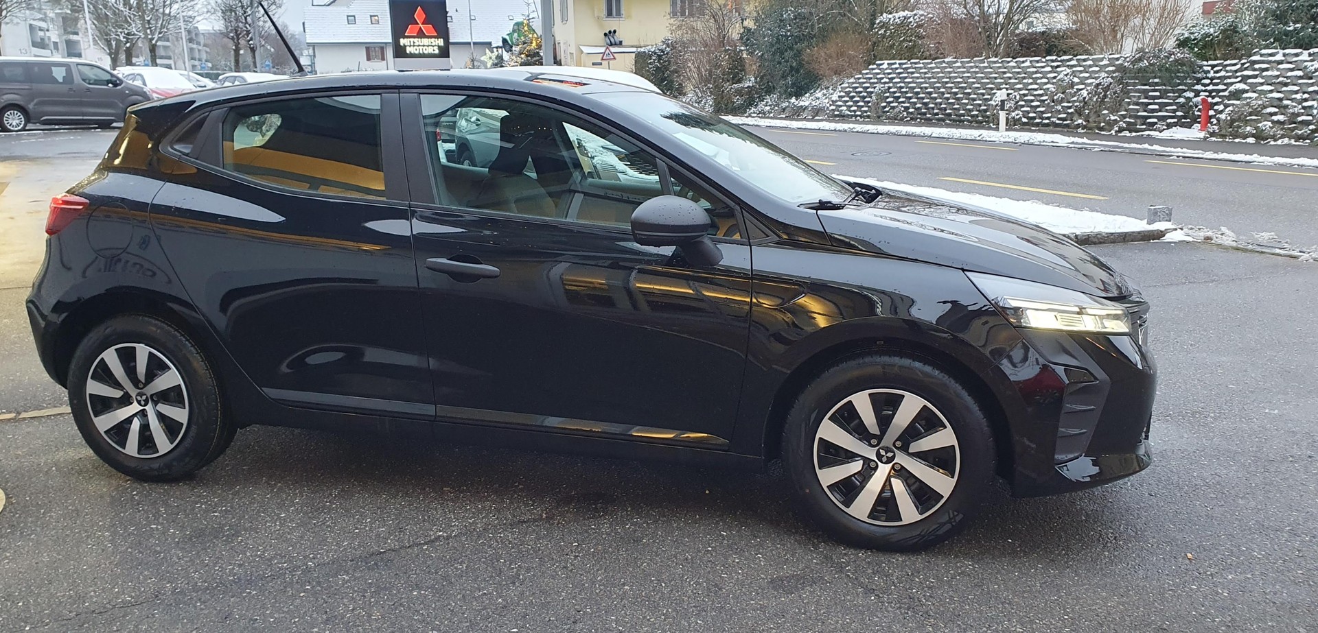 MITSUBISHI COLT 1.0 Jubilé50 (502)-image-4