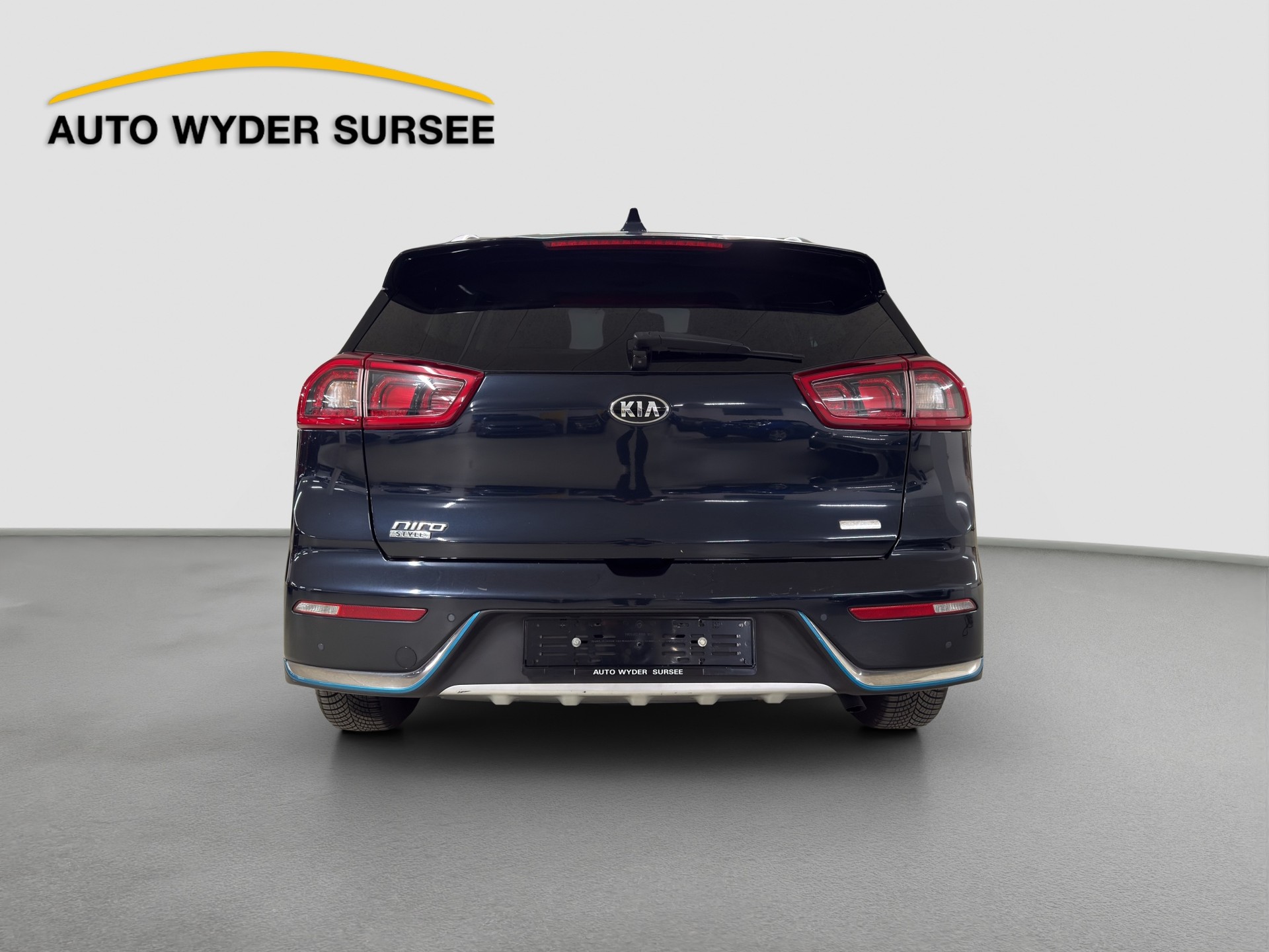 KIA Niro 1.6 GDi Plug-in Hybrid-image-4