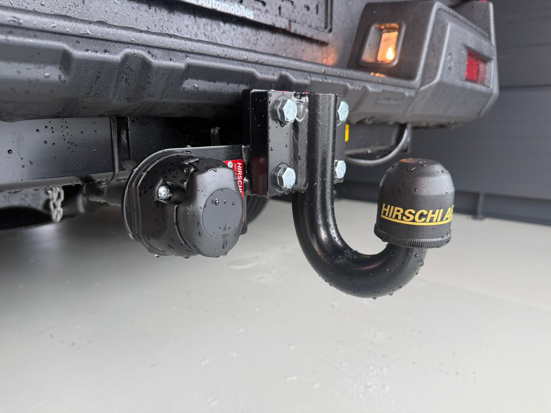 MAXUS eTerron 9 102kWh Luxury-image-19