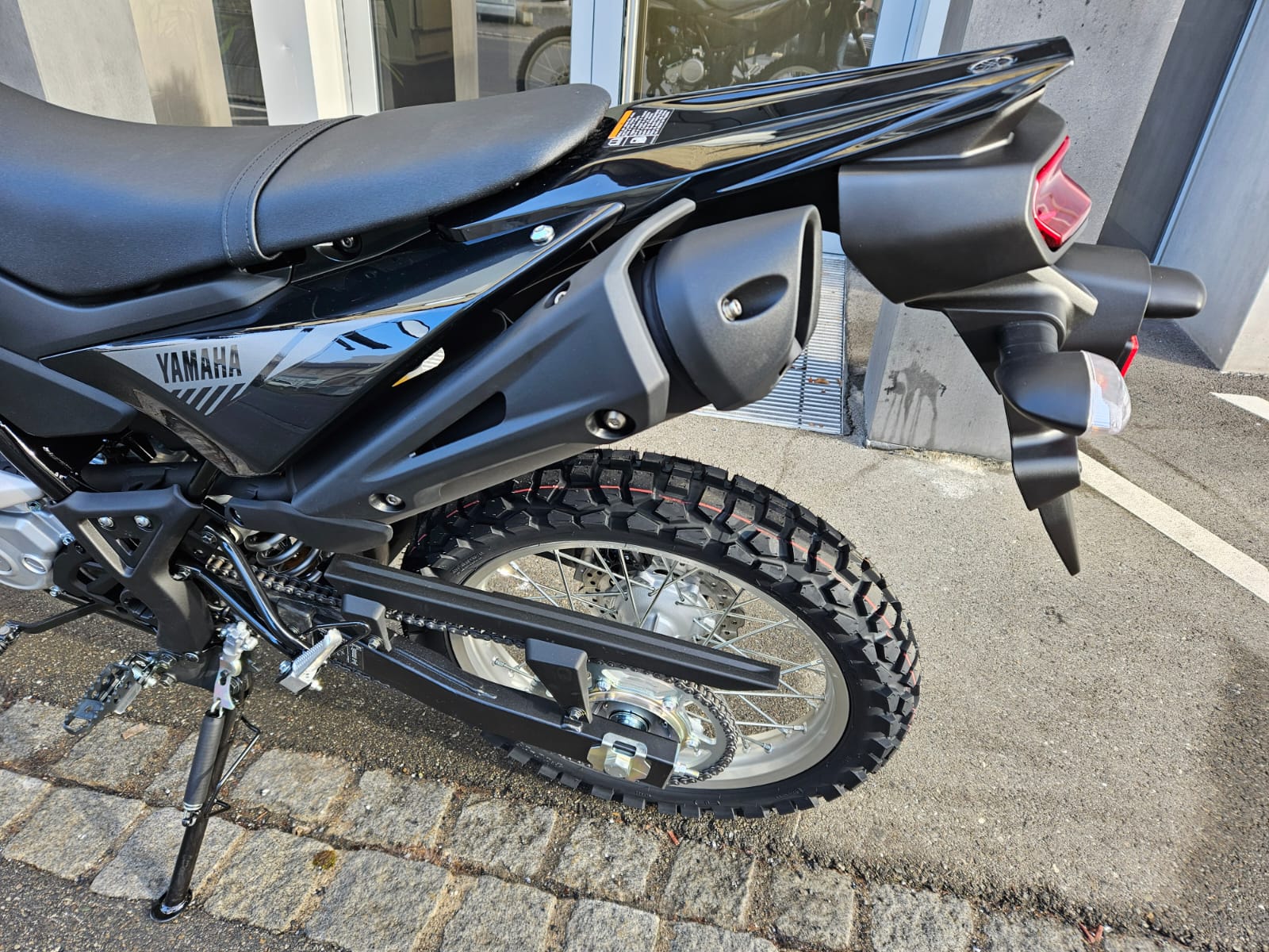 YAMAHA WR 125 R-image-5